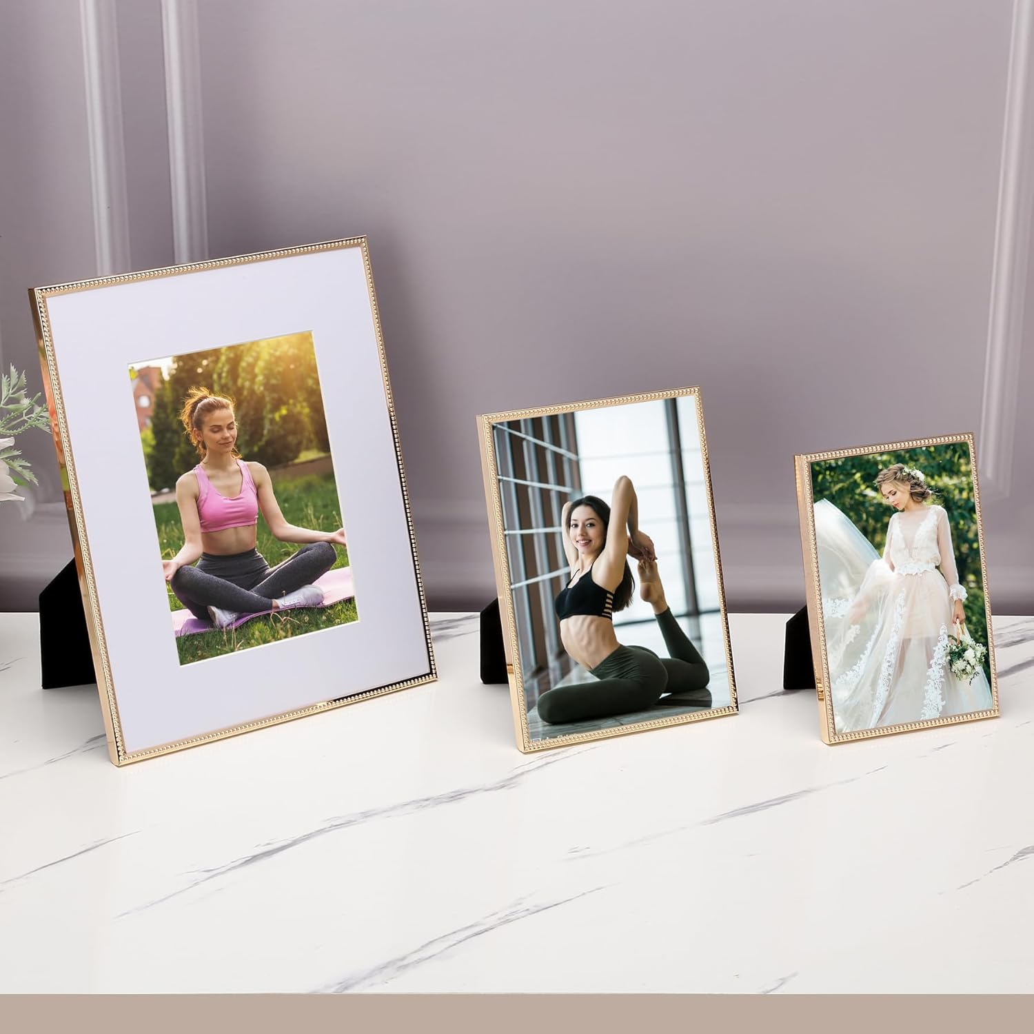 YiPinYin 5x7'' Gold Metal Picture Frames Set of 2,Elegant Beaded Metal Frames with Real Glass & Soft Premiun Velvet Backing for Wedding Photos,Home Decor & Gallery Wall