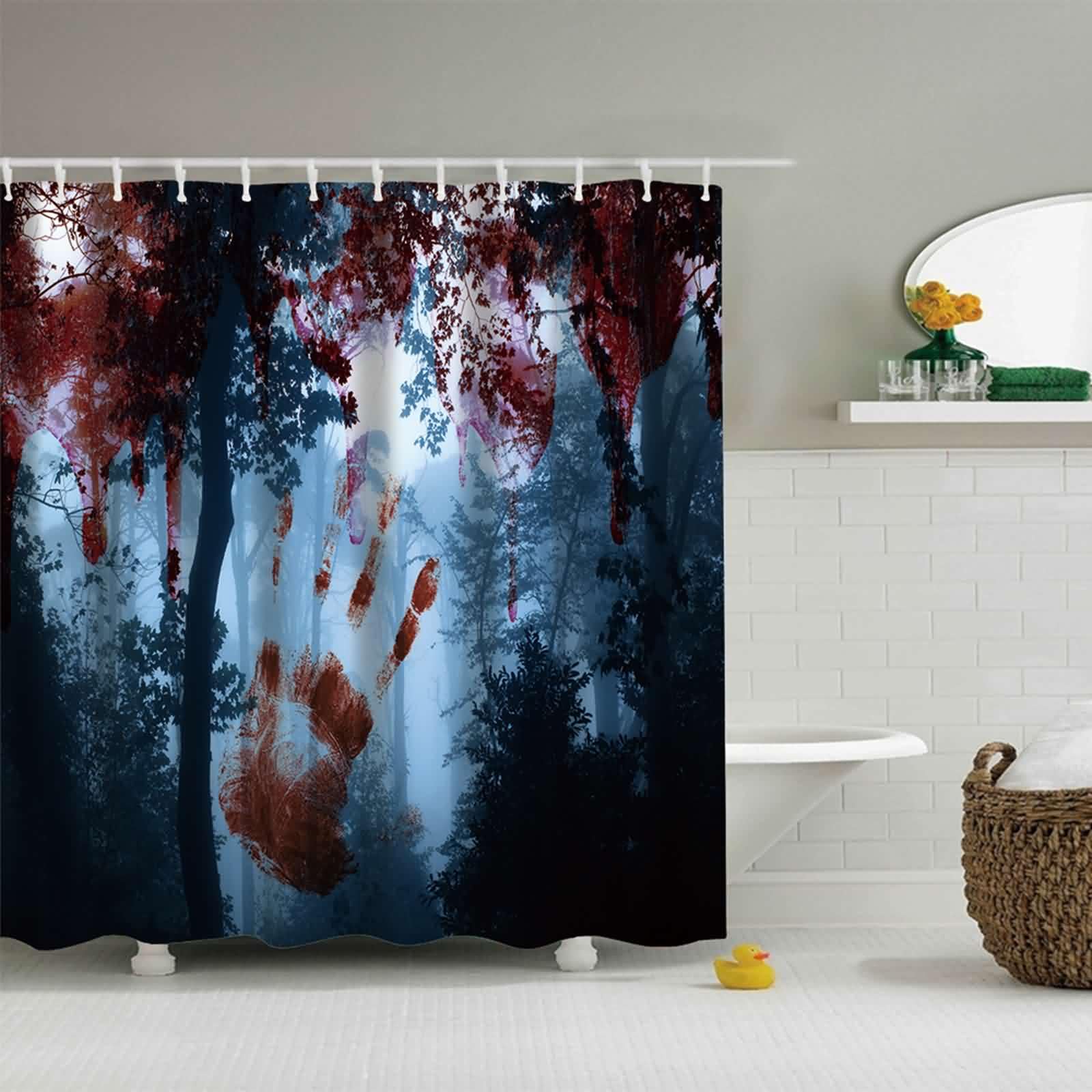Rideau de douche humour forêt rouge pour décorer votre baignoire
