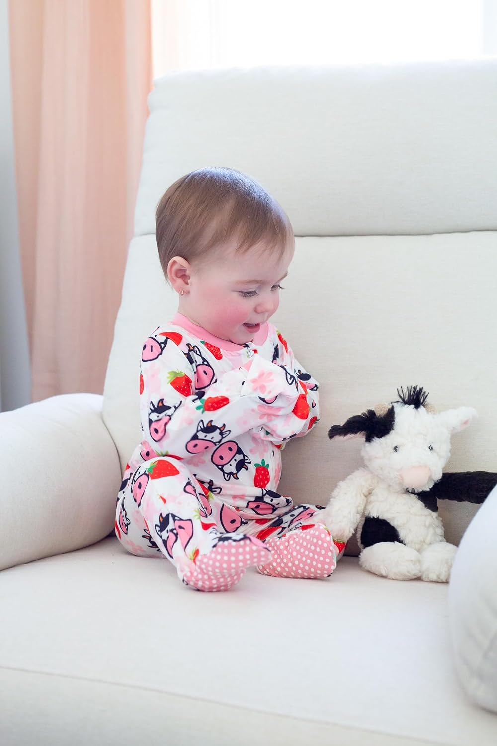 UNIFACO Baby Girls Boys Footed Pajamas One-Piece Sleeper Snug Fit Sleep and Play Zip Front Footie Romper 0-12 Month