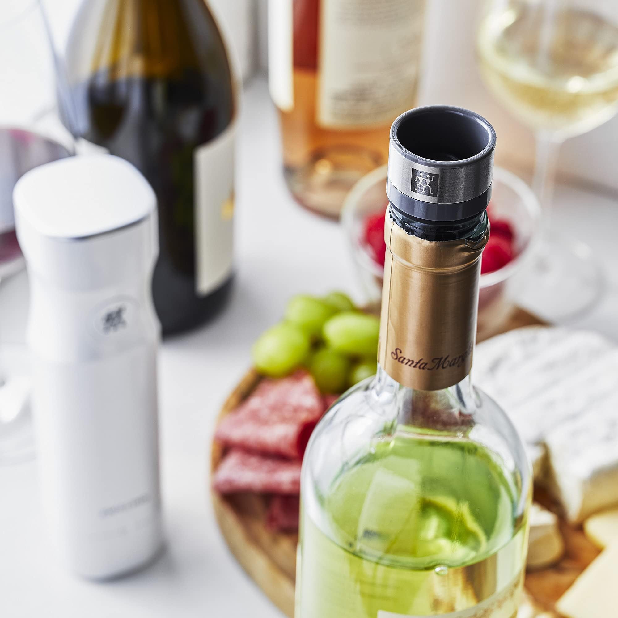 ZWILLING Fresh & Save 3pc Vacuum Bottle Sealer. Stainless Steel. Easy Pressure Release Valve. Fits Standard Bottles. Dishwasher-Safe.