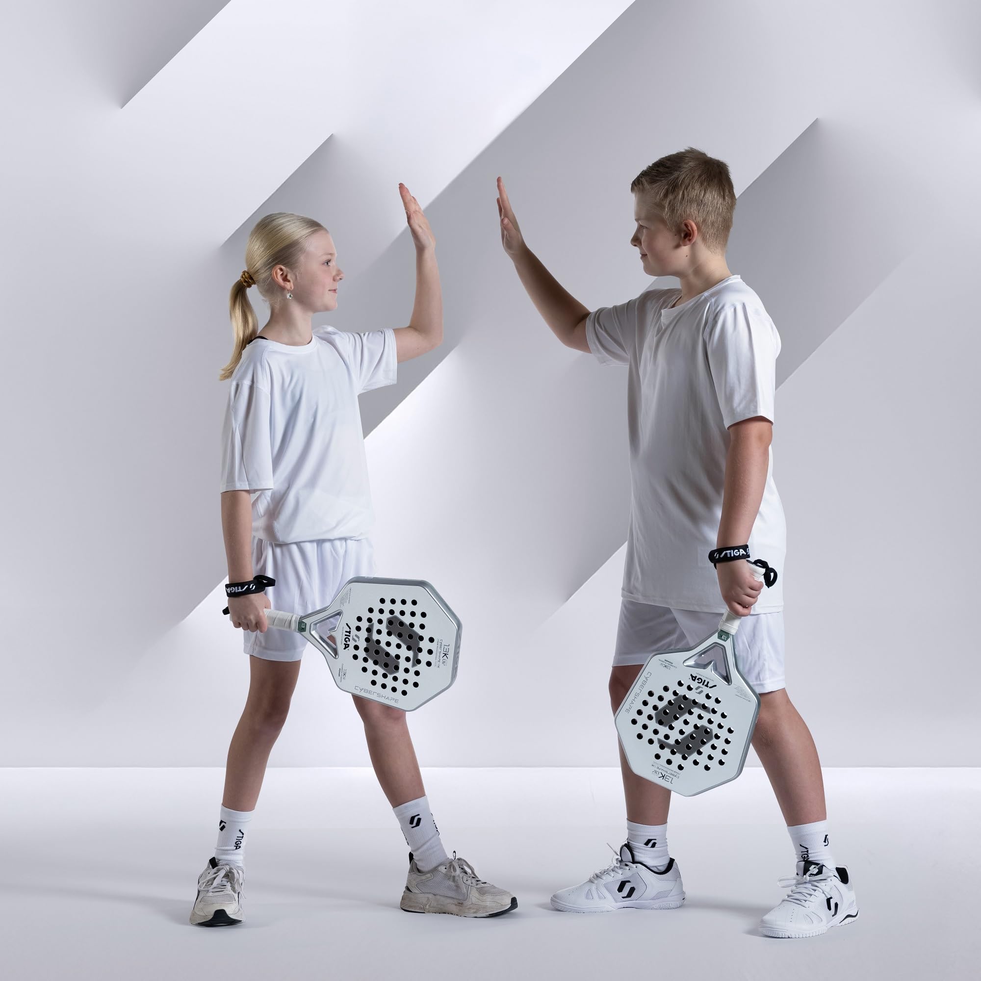 STIGA Racchetta da Padel Cybershape 1,3K Ultra Light Weight
