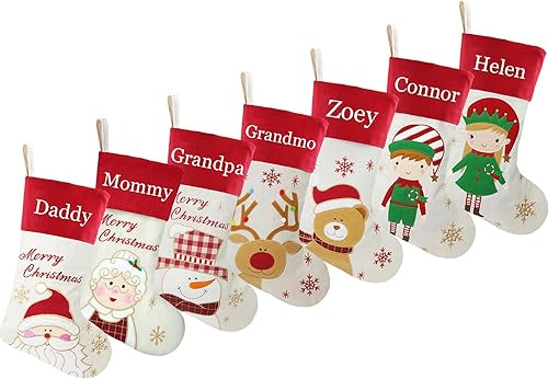 Miniatura 10 de DearSun Juego de 3, medias de Navidad personalizadas de 18 pulgadas con tecnología de bordado, diseños de Papá Noel, muñeco de nieve y renos