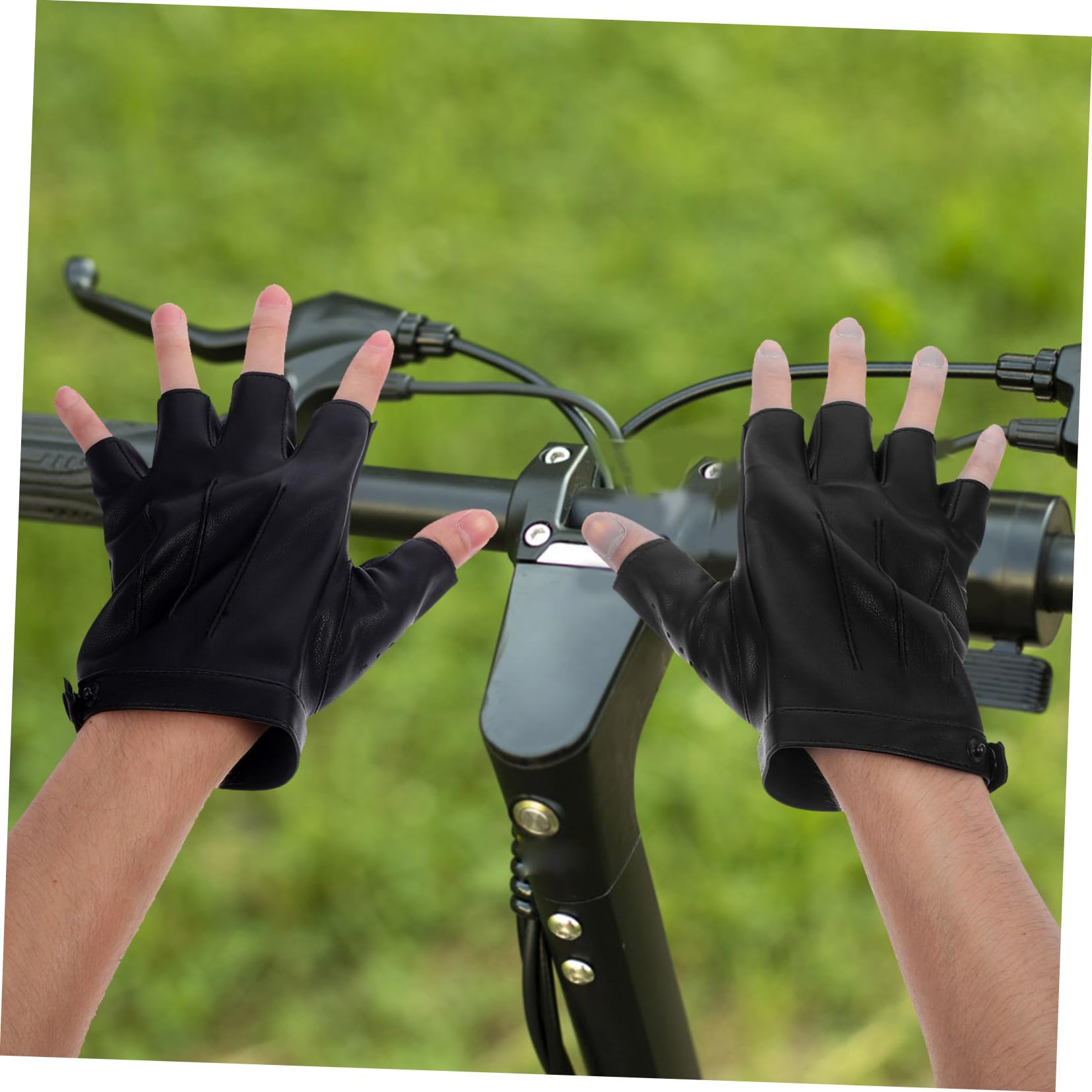 Toyvian PU Halbfingerhandschuhe für Herren Atmungsaktiv und Langlebig für Radfahren Outdoor Sport und Fitnessaktivitäten rutschfest