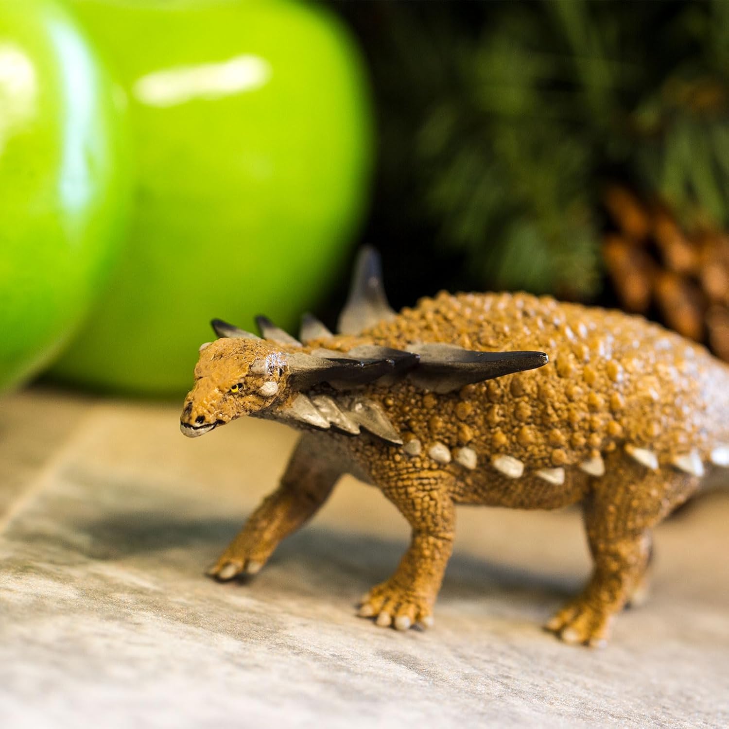 Safari Ltd. Sauropelta Figurine - Detailed 7.25" Armored Dinosaur Figure - Educational Toy for Boys, Girls, and Kids Ages 3+