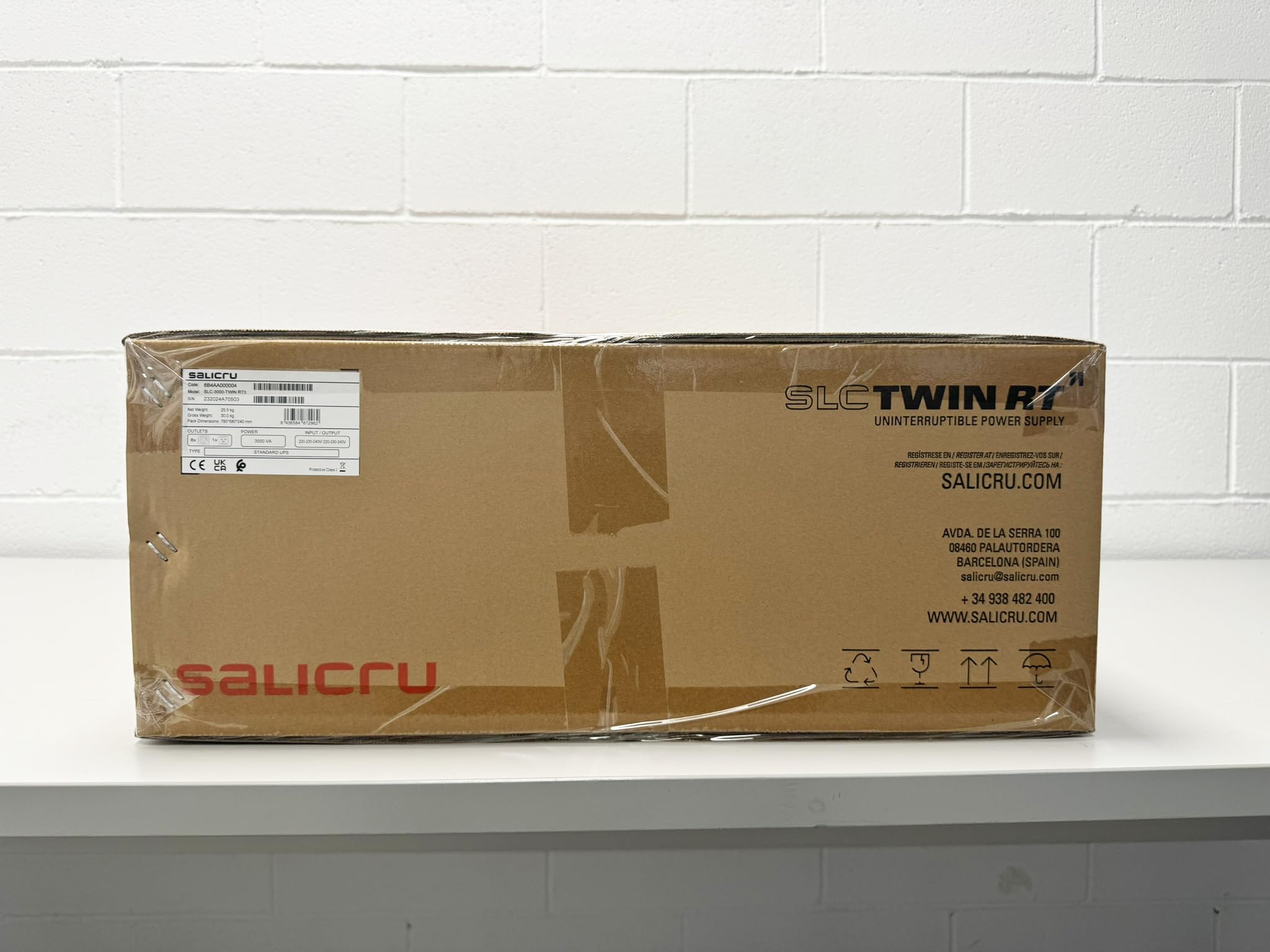Salicru SLC 3000 Twin RT3 B1 – Módulo SAI/UPS sin batería de 3000 VA IoT On-Line Doble conversión Torre/Rack con FP=1 (Requiere módulo de baterías) (0’)