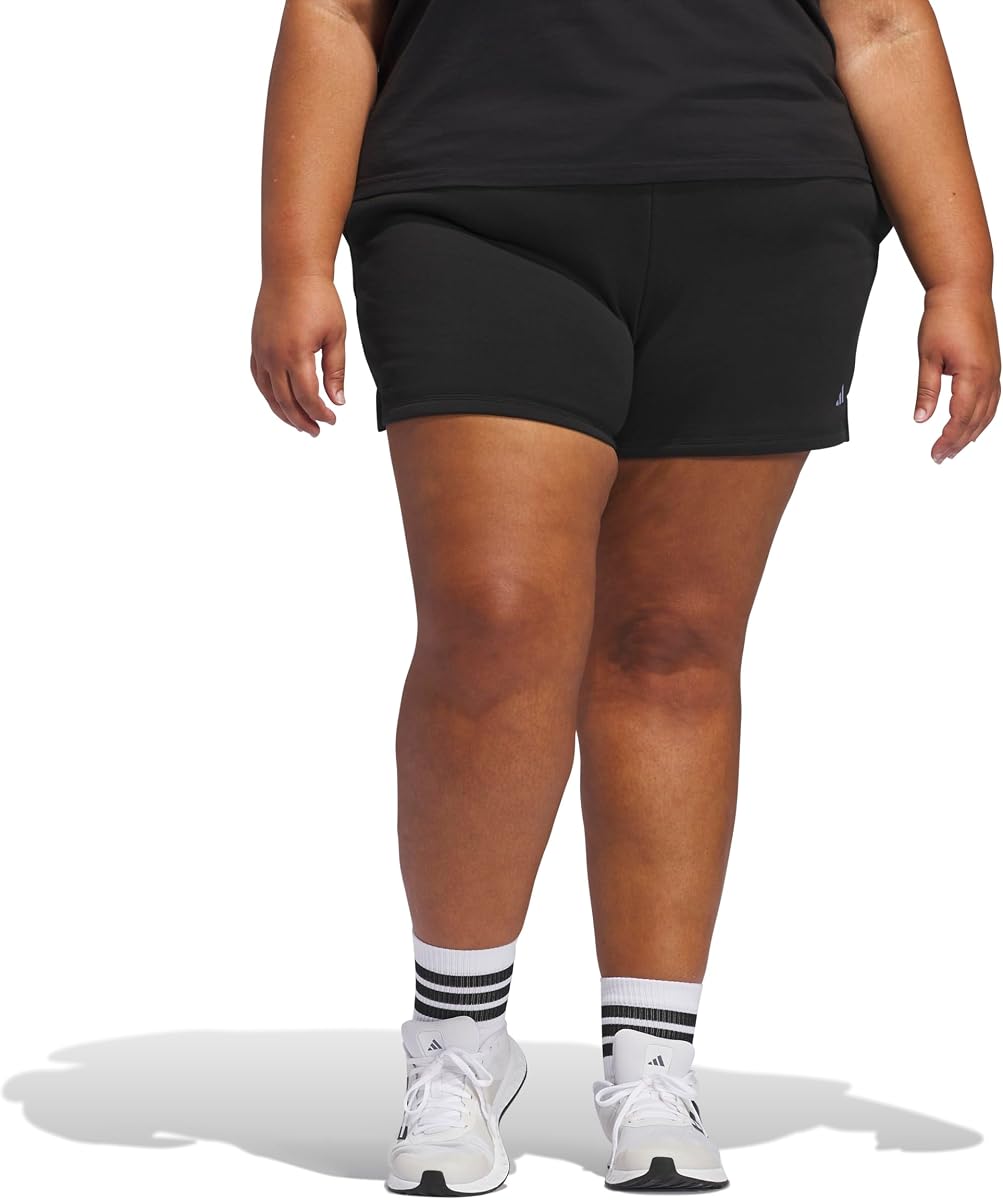 Plus Size Essentials Small Logo Feel Cozy Shorts