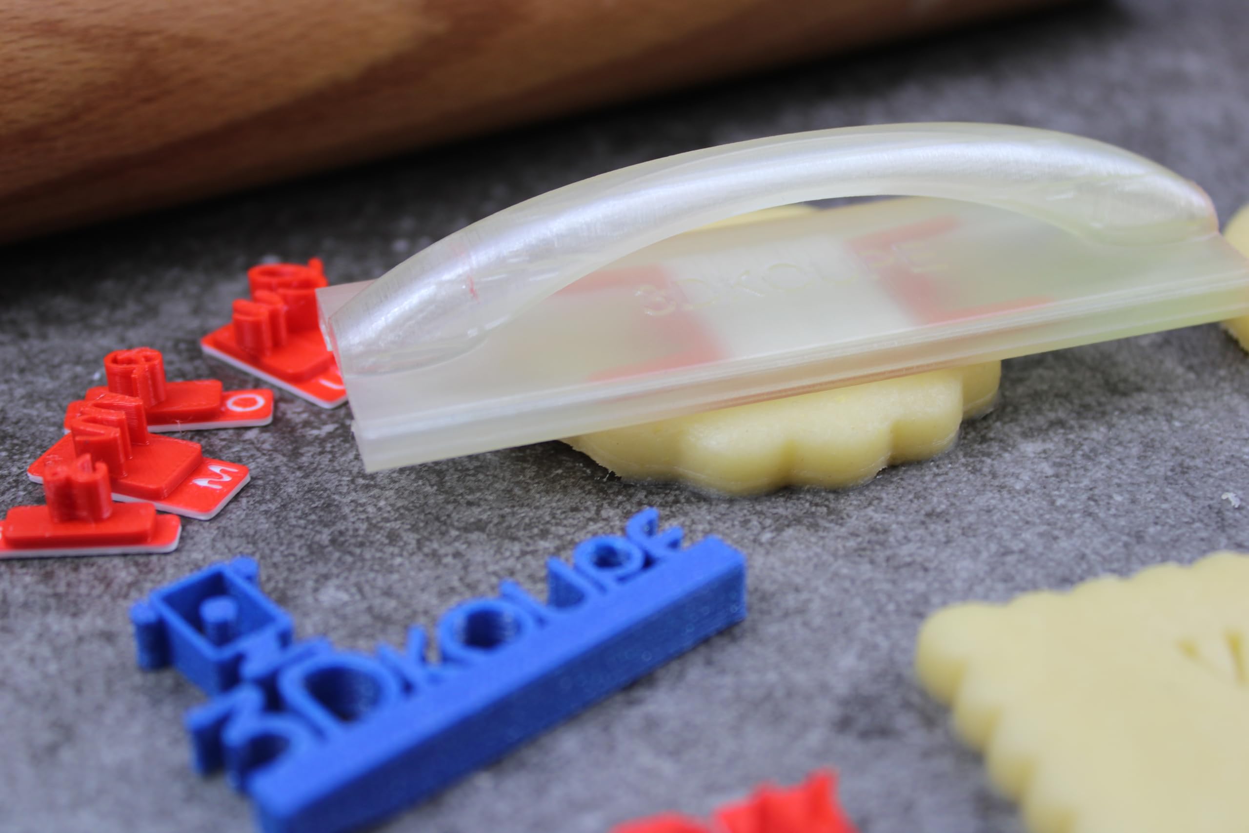 3DKOUPE - Kit tampon alphabet pour pâtisserie et pâtes - 10 polices d'écriture au choix - Minuscules, Majuscules, Chiffres, Symboles - Cake design, pâtisserie créative (KIT Complet)