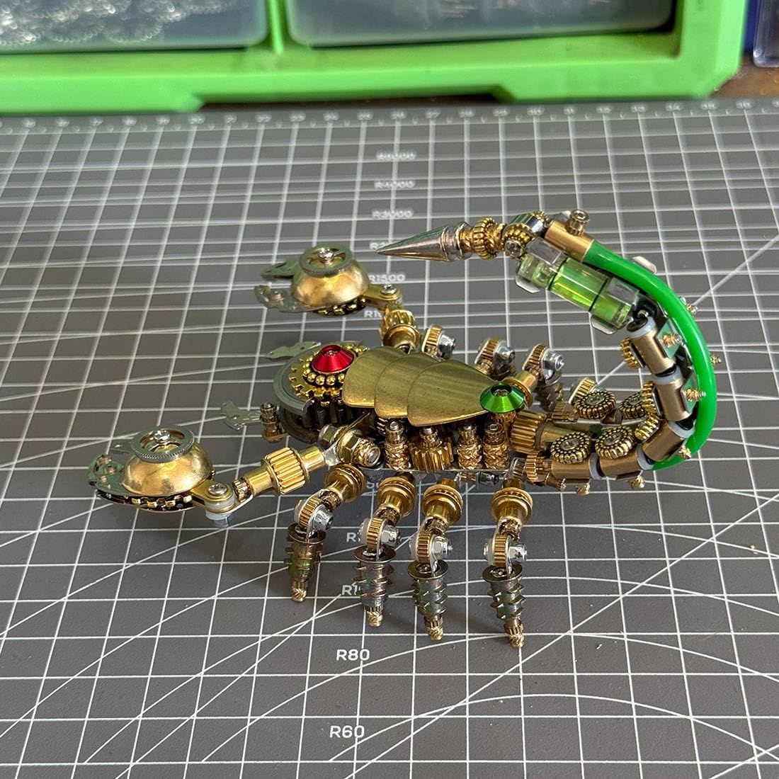3D-Steampunk-Metallmodellbausatz „Mechanischer Kriegsskorpion“, kreatives, trendiges Display (450 Teile+)