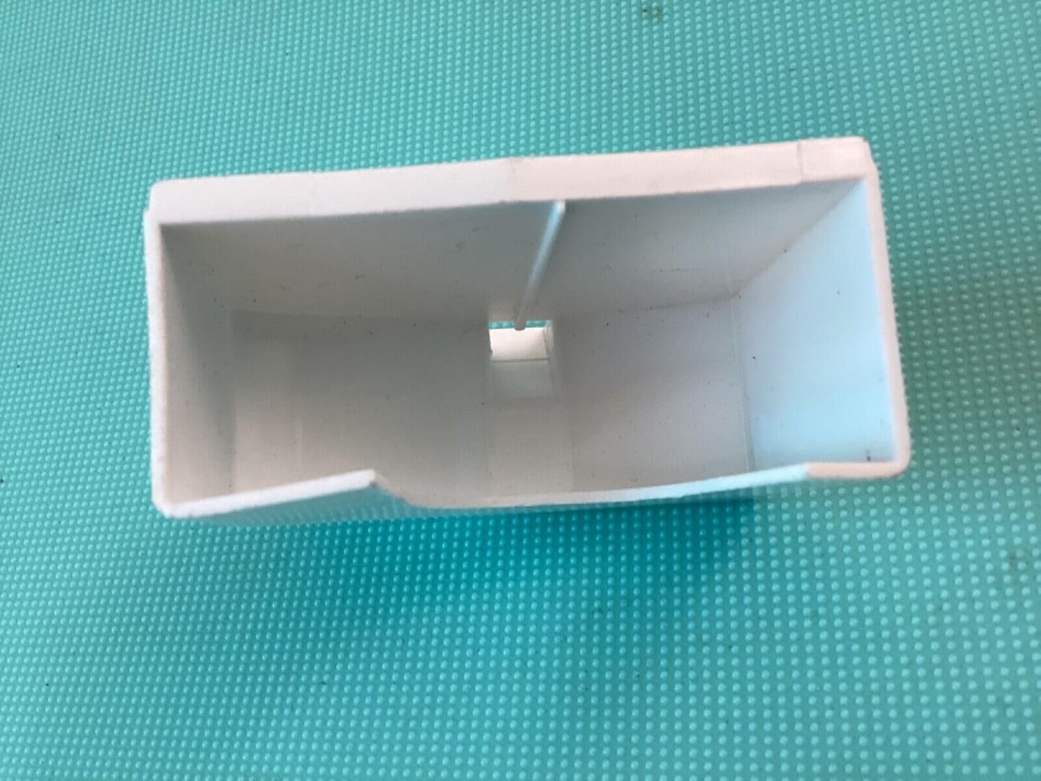 #US Replacement Part Fits for G.E Ice Maker 238C1145P001 Fill Cup Refrigerator Icemaker Without Round Hole icepart#2418041