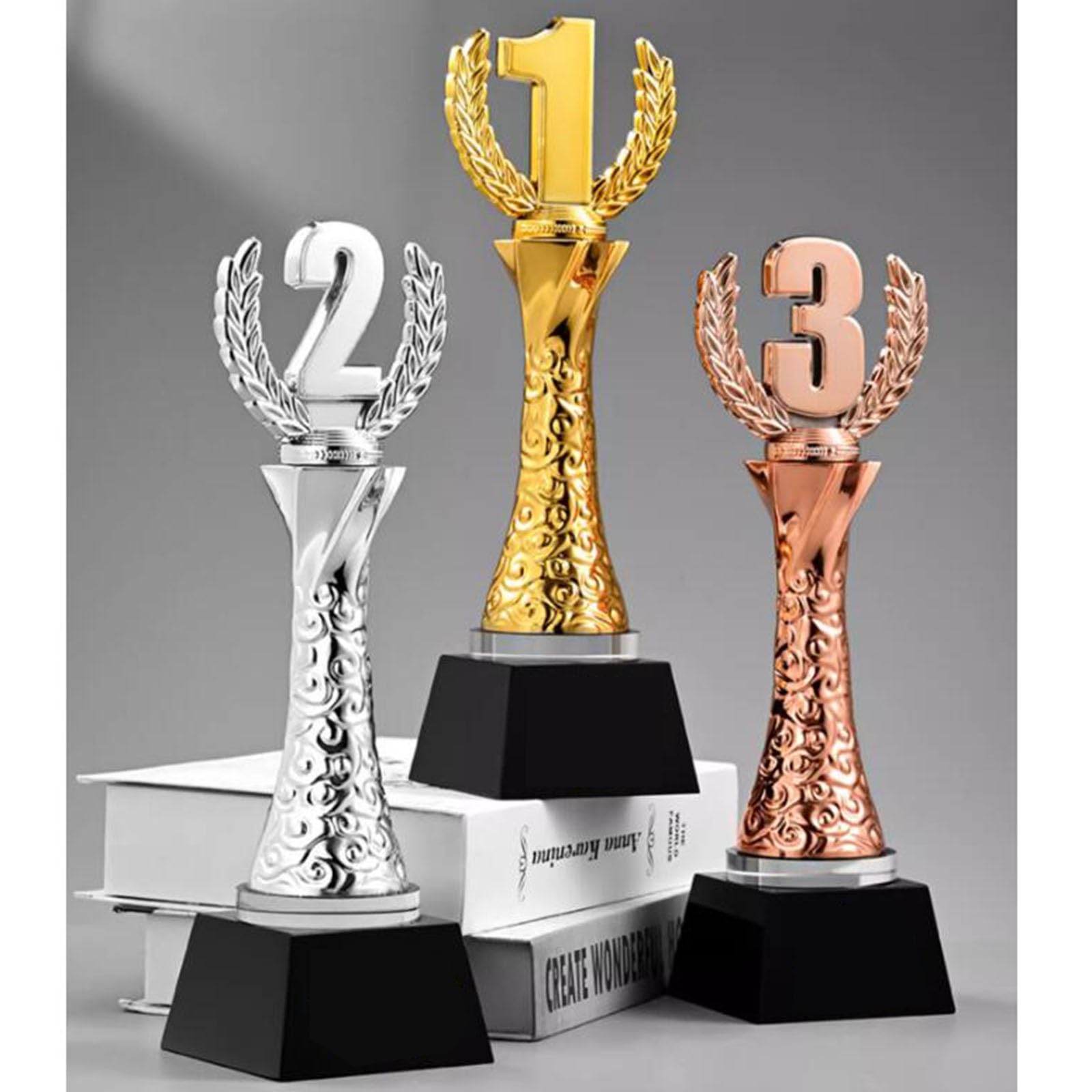 Trofeos, medallas y premios Trofeo del Campeonato De Premios De Competición. Trofeo De Metal por El Desempeño del Empleado En Primer Lugar. Trofeo De Honor De Oro Cuerpo De Copa con Patrón (Color : S