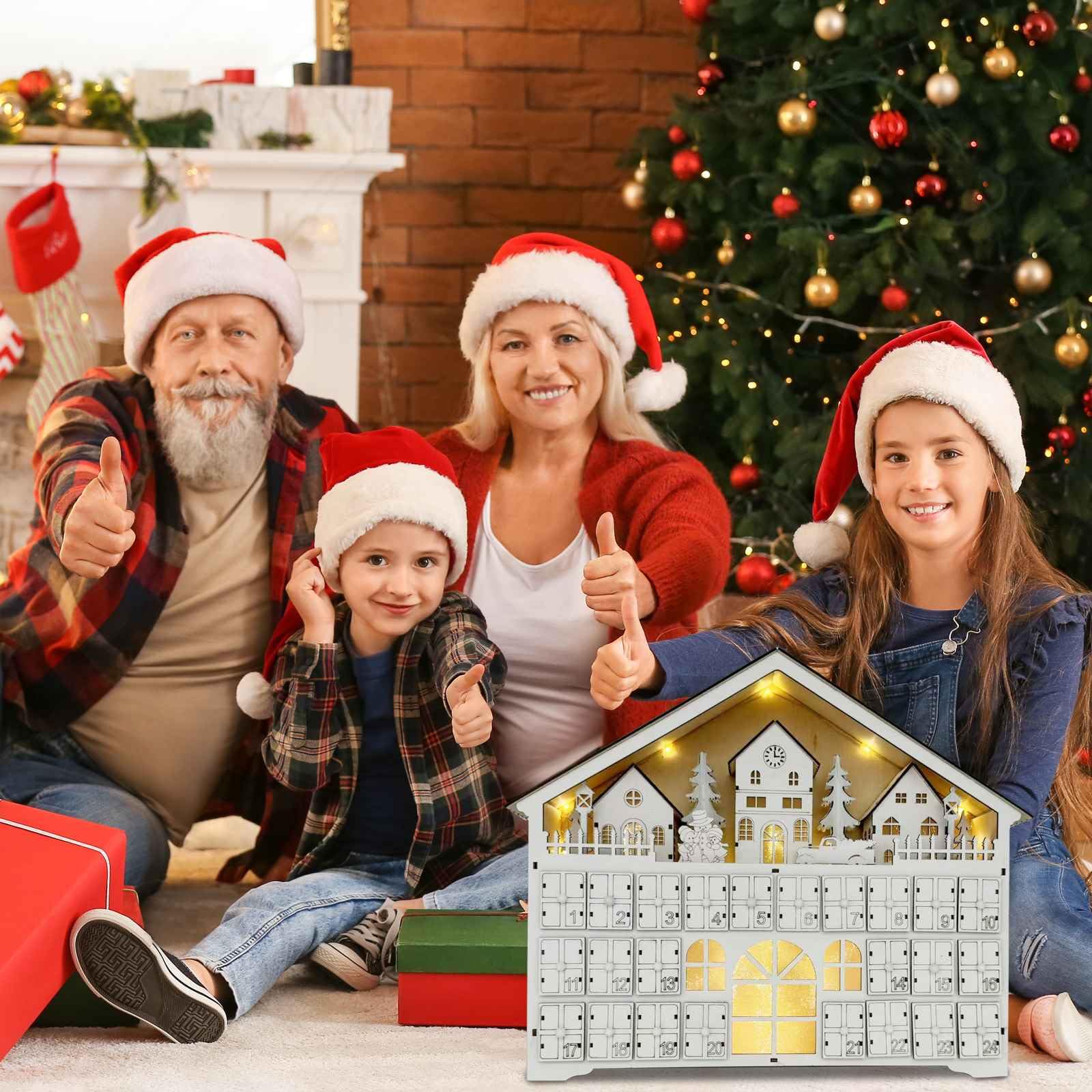 Calendario Ee dell'Avvento in legno con luci a LED,Casa con 24 cassetti di stoccaggio, calendario dell'Avvento da riempire da soli per bambini, decorazione natalizia (cervo bianco)