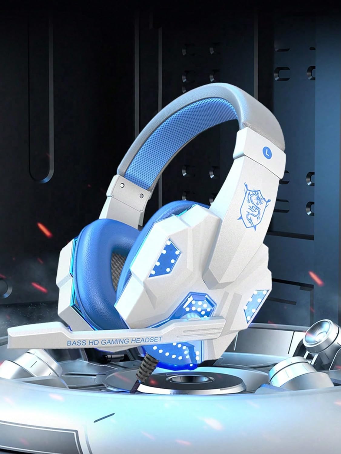 Bass HD Gaming Headset, Blue LED Lights, Breathable Mesh Ear Cups, 7.1 Surround Sound image 2 of 9 B0DNX87DG7