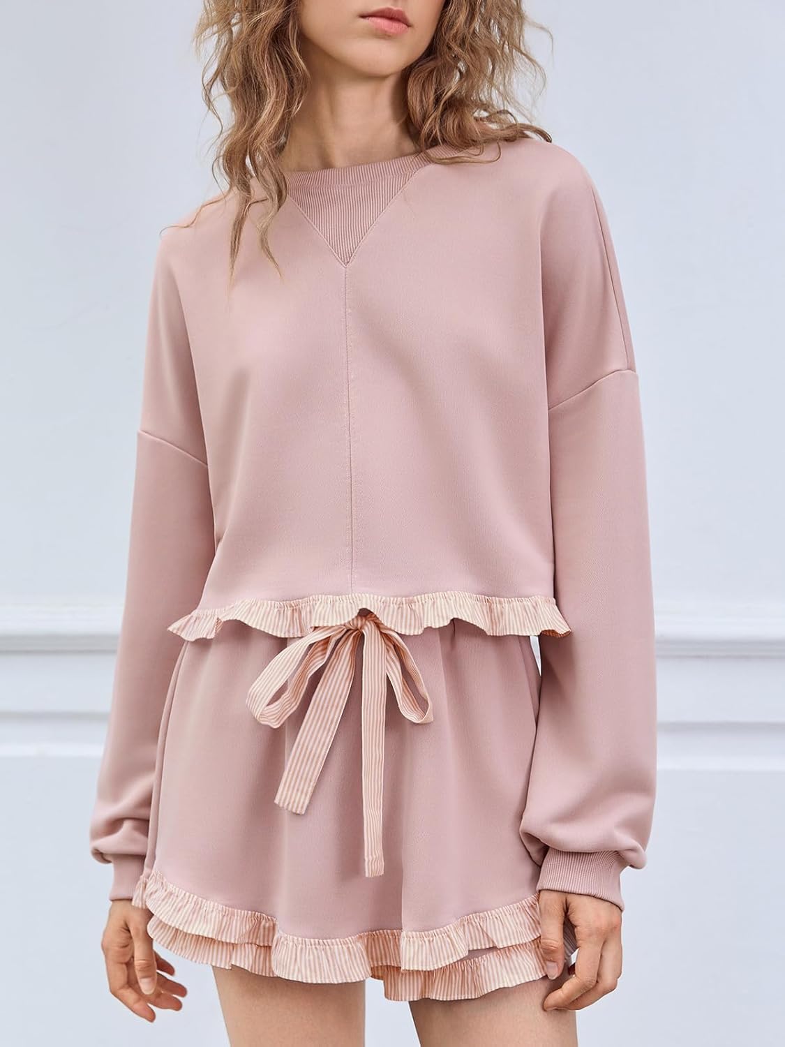 Fisoew Women's 2 Piece Lounge Sets Color Block Ruffle Cropped Sweatshirts Loose Drawstring Waist Shorts Sweatsuits - Image 2