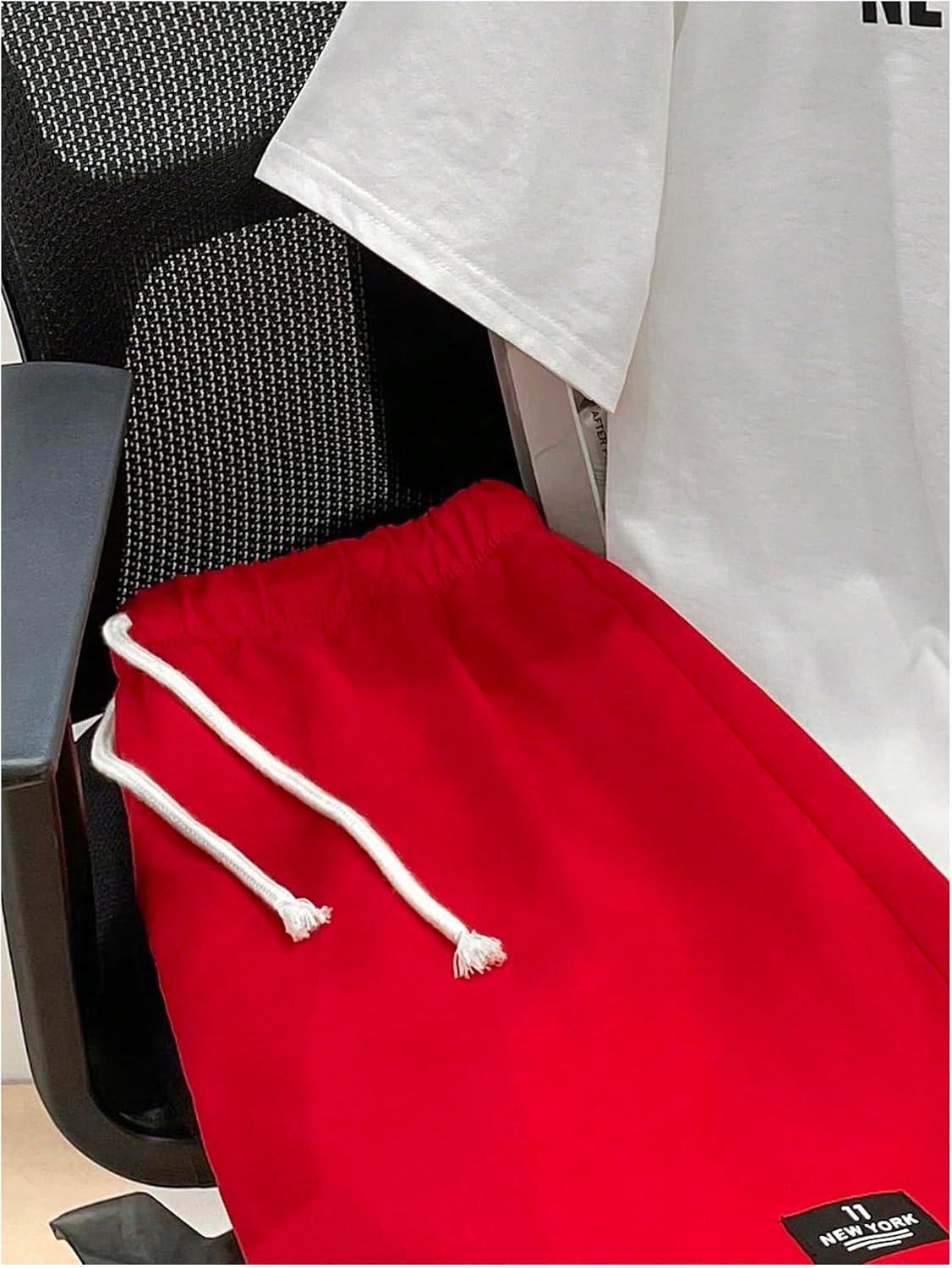 SHENHE Boy's Summer 2 Piece Outfits Short Sleeve Graphic Tee Shirt and Shorts Set