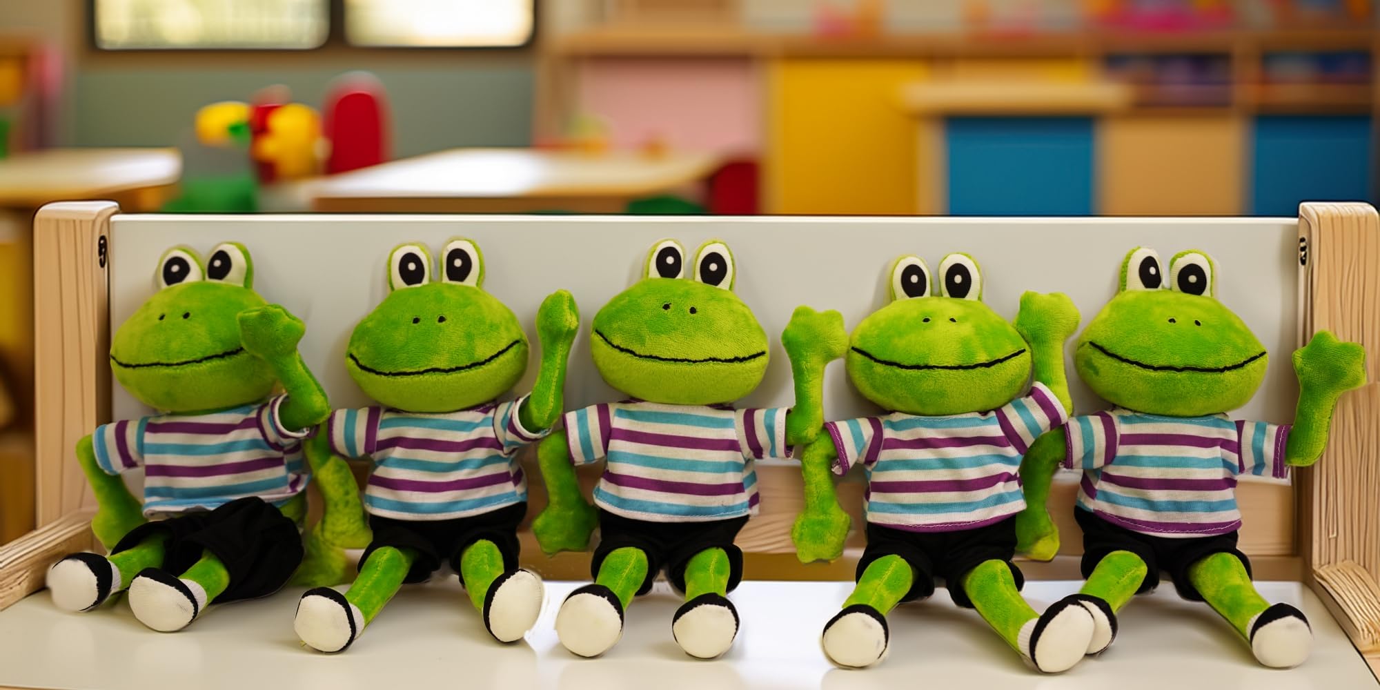 Frog Street Fernando The Frog - Set of 10 Mini Plush Puppets | Classroom Storytelling Tools - Image 5