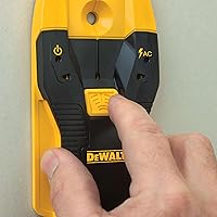 Vista 8 de DEWALT Stud Finder, 3/4”, Locate Framing Studs Efficiently with LED Arrows, Ideal for Wood and Metal, AAA Batteries Included (DW0100)