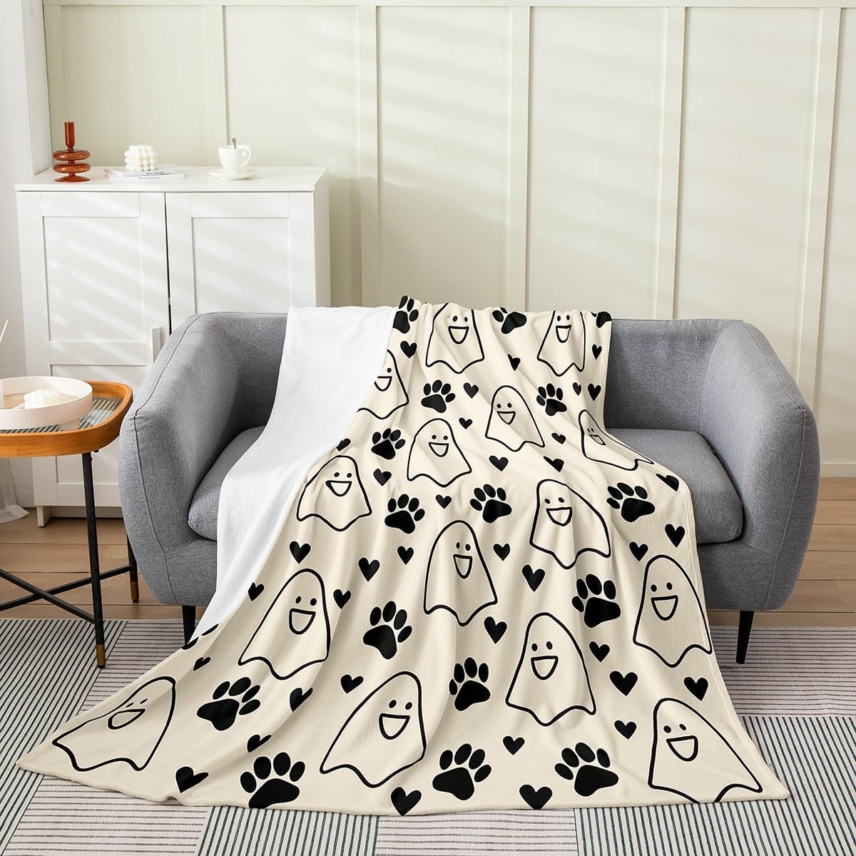 jejeloiu Halloween Theme Fleece Throw Blanket Cute Ghost Flannel Blanket Plush Fuzzy Paw Print for Bed Couch Chair Living Room Love Heart Throw 50"x60" Bedroom Decor