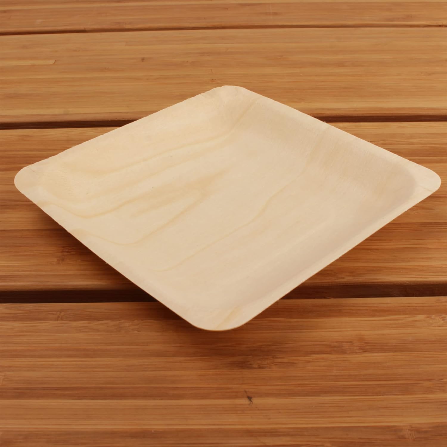 BambooMN - 5.5" x 5.5" x 0.78" Disposable Wood Square Plates/Dishes - 100 Pieces