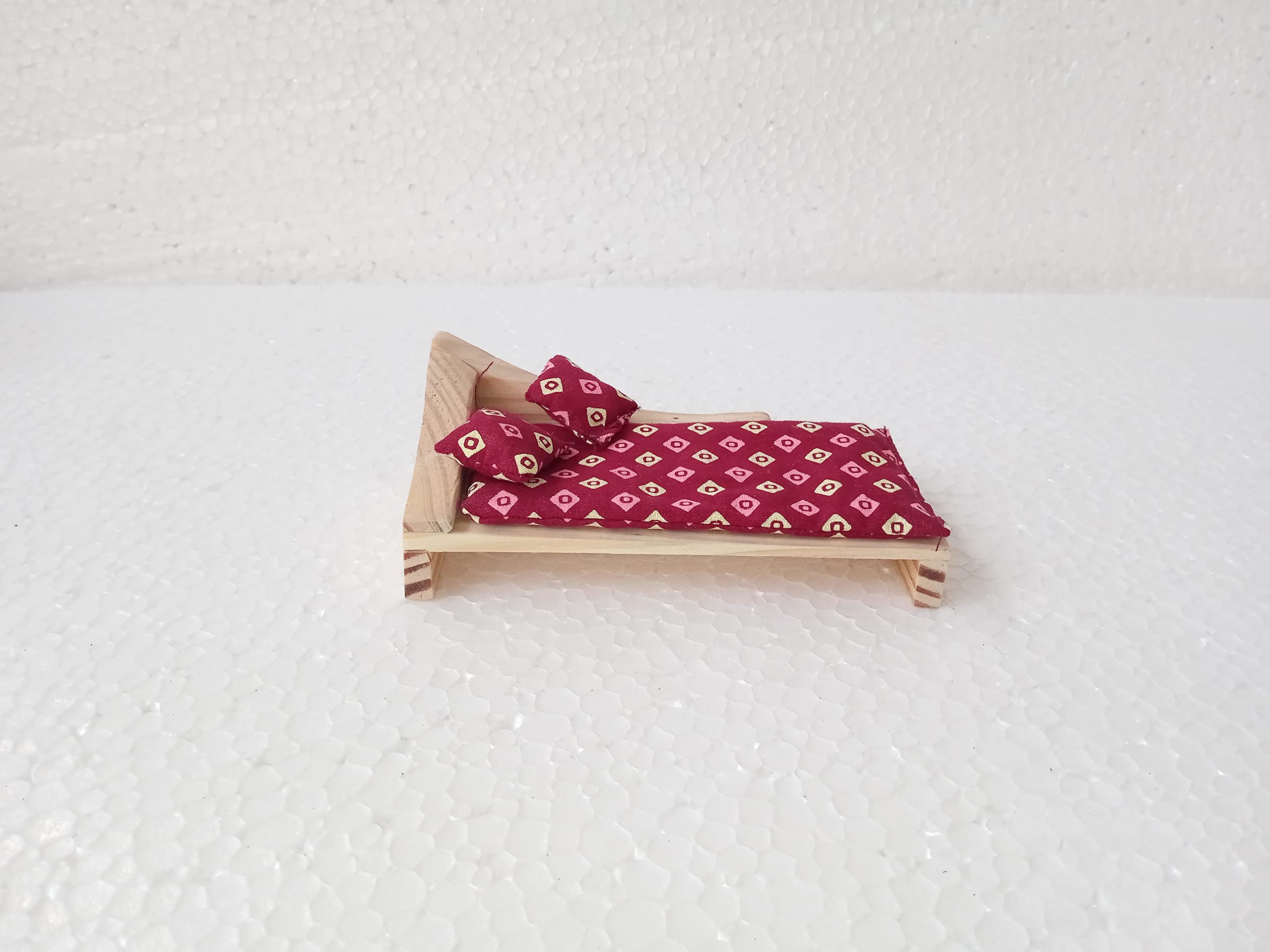Dollhouse Accessories (Wooden) (Coach with Matress and Pillow) (B0BWVDQYCV) Amazon Price History, Amazon Price Tracker
