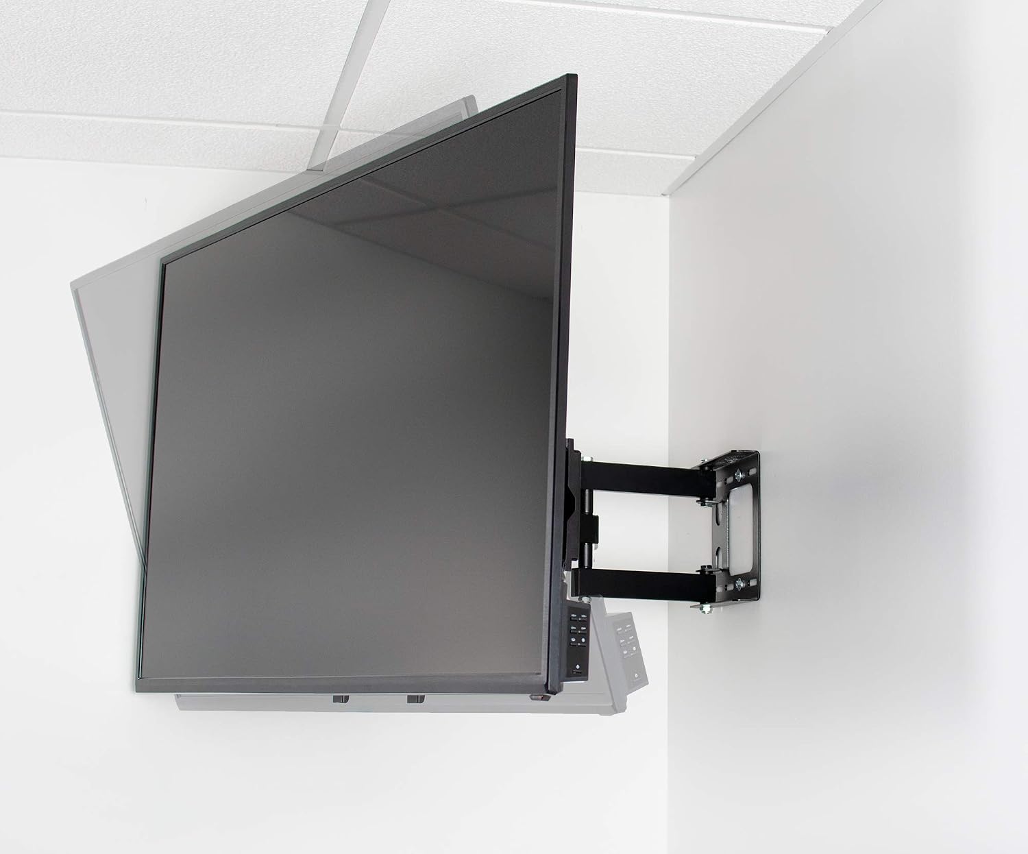 VIVO Corner TV Wall Mount for 37 to 63 inch LCD LED Plasma Flat Screens, Full Motion Articulating Bracket (MOUNT-CR01V)