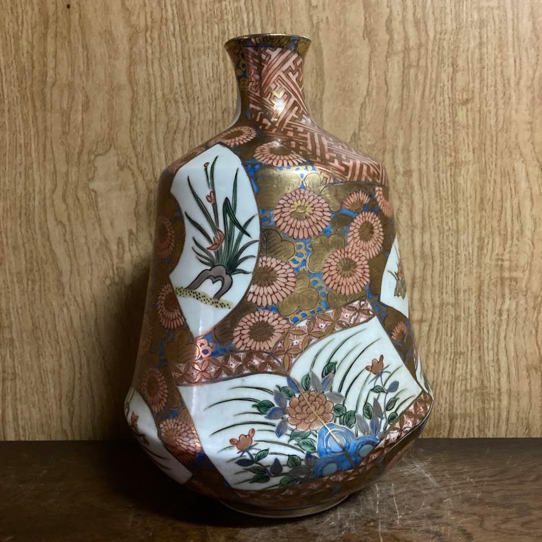 古伊万里 色絵金彩 瓶 徳利 菊花草花風景図 奇玉宝鼎之珍