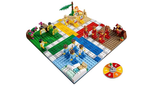 Foto 3 de 6 de LEGO Ludo Game - Challenge Your Friends and Family to a Game of Ludo!