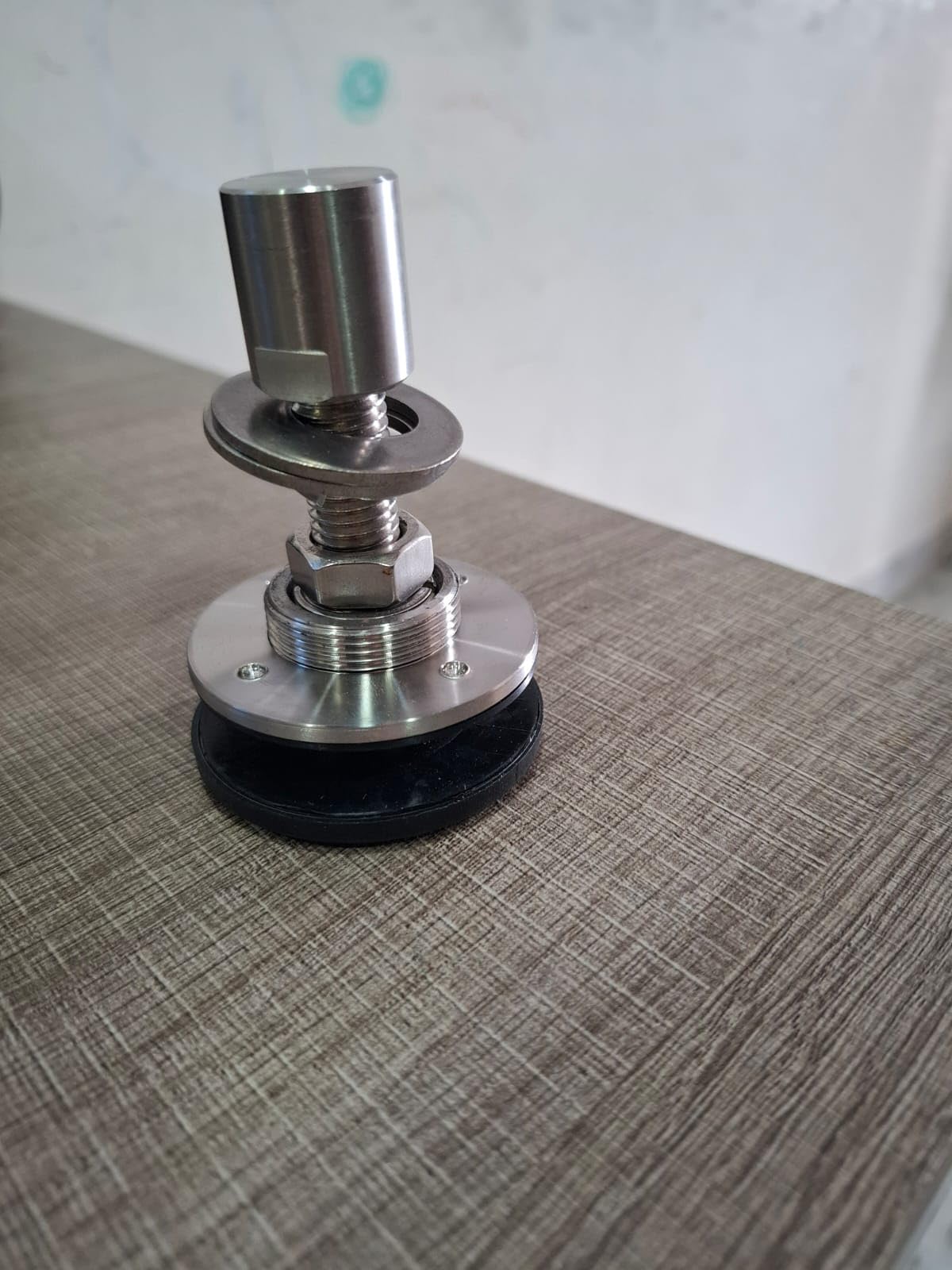 Articulate Routel for Glass Fitting