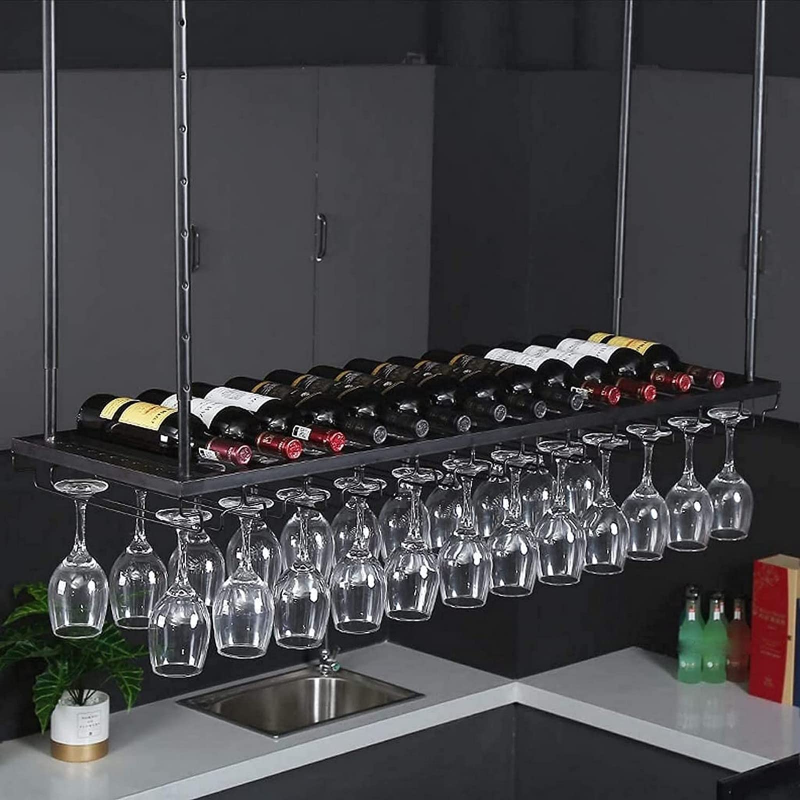 Étagère murale simple pour bar et restaurant idéale pour créer une ambiance