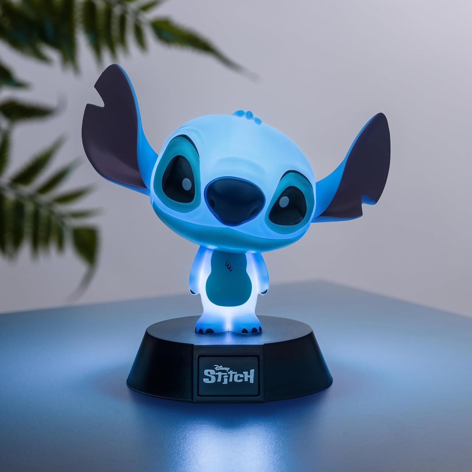 Paladone Disney Stitch Icon Light - Cute Collectible Decor, Night Light, and Gift for Lilo and Stitch Fans - 11 cm Tall image 4