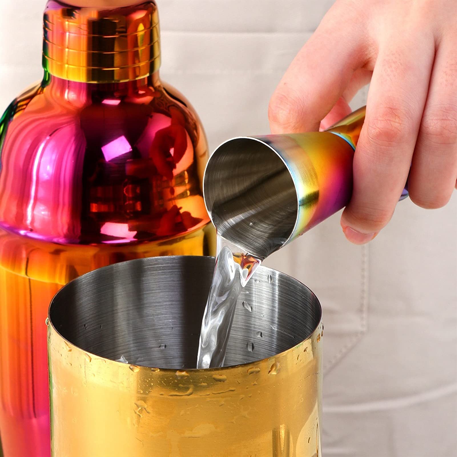 Juego de Coctelera Cóctel Shaker 750ml Kit de herramientas de acero inoxidable de acero inoxidable colorido Boston Cocktail Set Shaker Wine Verleders con colador Mida CUP BARTENDER Agitador de Cóctele