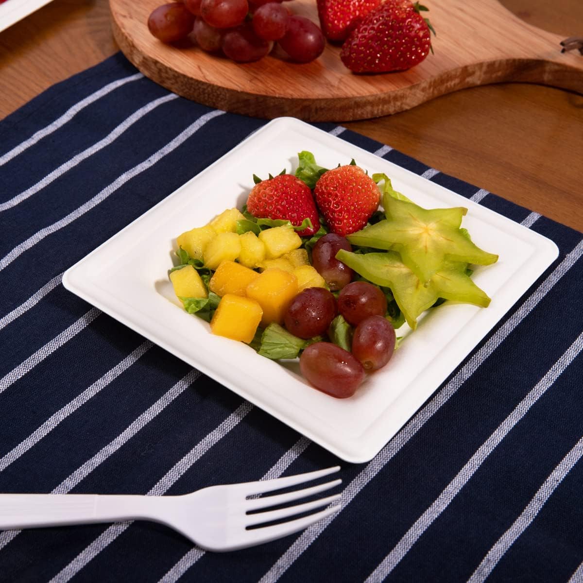 LIYH 200 Pack 6 Inch Compostable Sugarcane Square Small Paper Plates – Biodegradable White Dessert & Cocktail Plates Disposable, Made of Sugar Cane Fibers