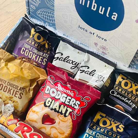 Luxury Lots of Love Biscuit and Sweet Treat Selection Hamper | Nibula Treats | Includes Biscuits, Rolos, Hot Chocolate and Love Hearts | Gift for Women and Men!