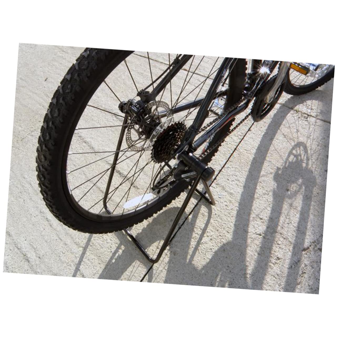 Gogogmee 1pc Repair Stand Triangle Display Holder for Black for Home Mechanics Exhibition Use Fits Wheel Hubs