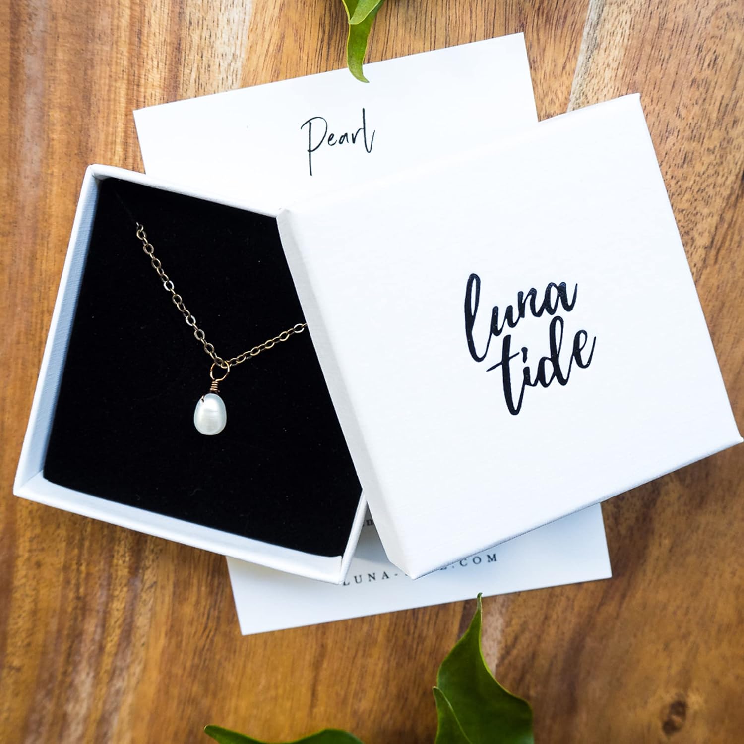 Freshwater Pearl Teardrop Necklace in Bronze