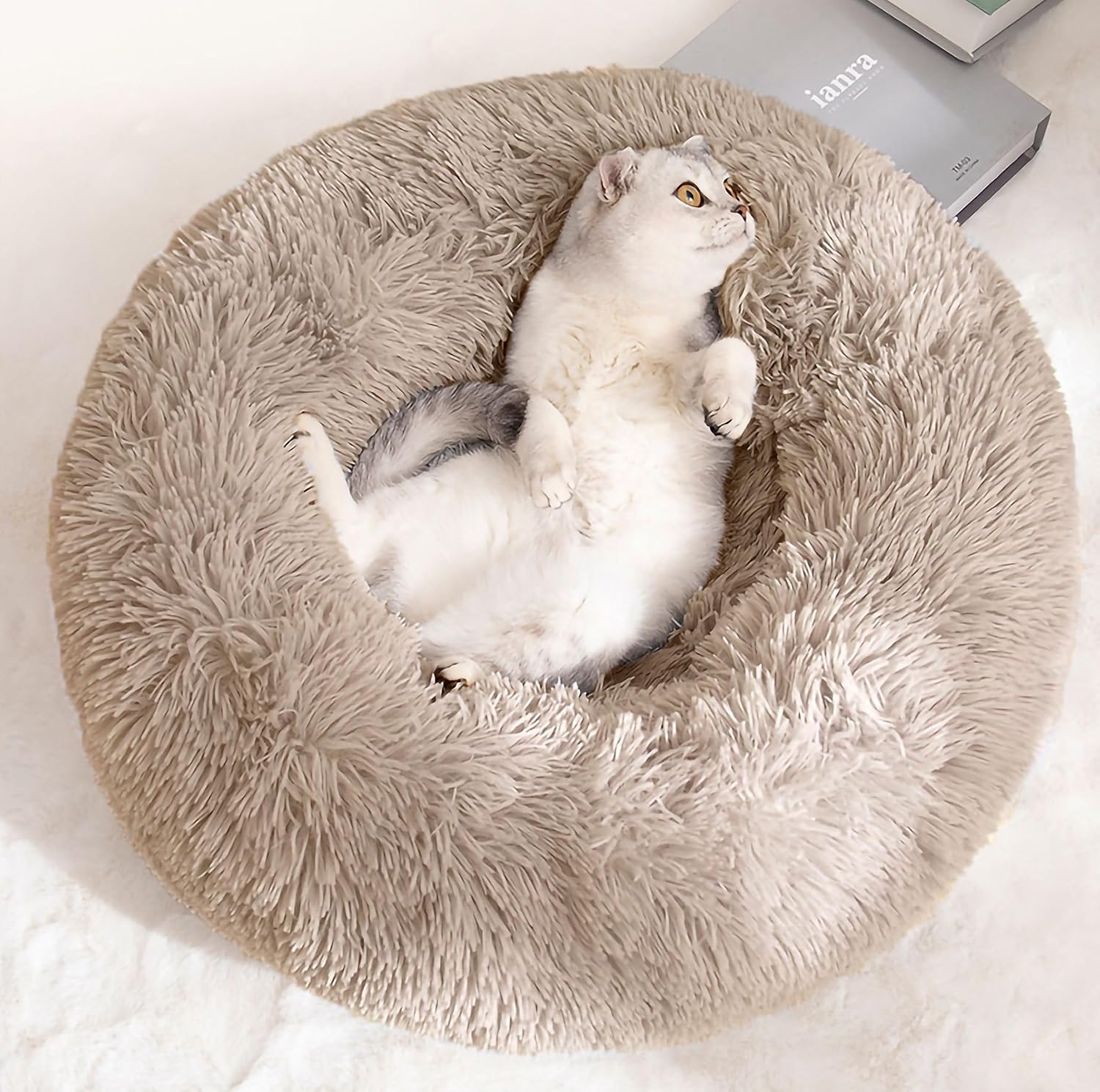 Lit pour chat anti-anxiété en fausse fourrure pour apaiser les nuits