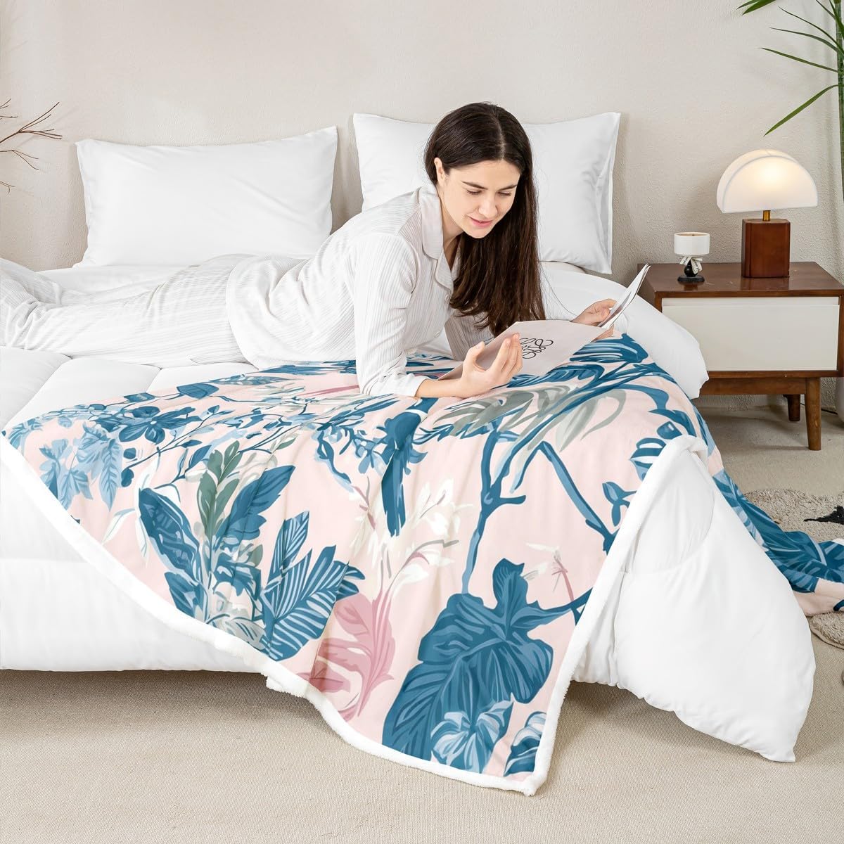 jejeloiu Kids Birds Sherpa Blanket Plush Fuzzy Baby 30"x40" Cute Animal Fleece Throw Blanket for Boys Girls Teens Tropical Leaves Leaf Branches Botanical Nature for Bed Couch Chair Living Room