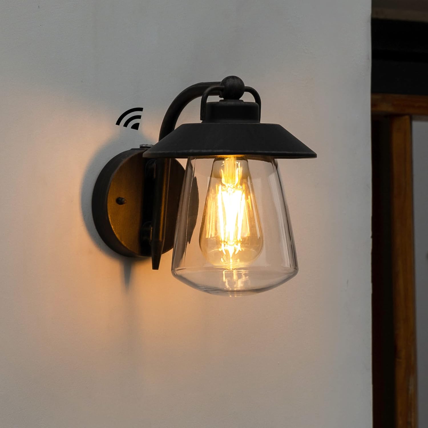 LUTEC Outdoor Dusk to Dawn Wall Lantern, Farmhouse Barn Wall Light Fixture, Antique Rust Finish Wall Mount Light, Waterproof Porch Light with Clear Glass for Exterior, Patio(Bulb Included)