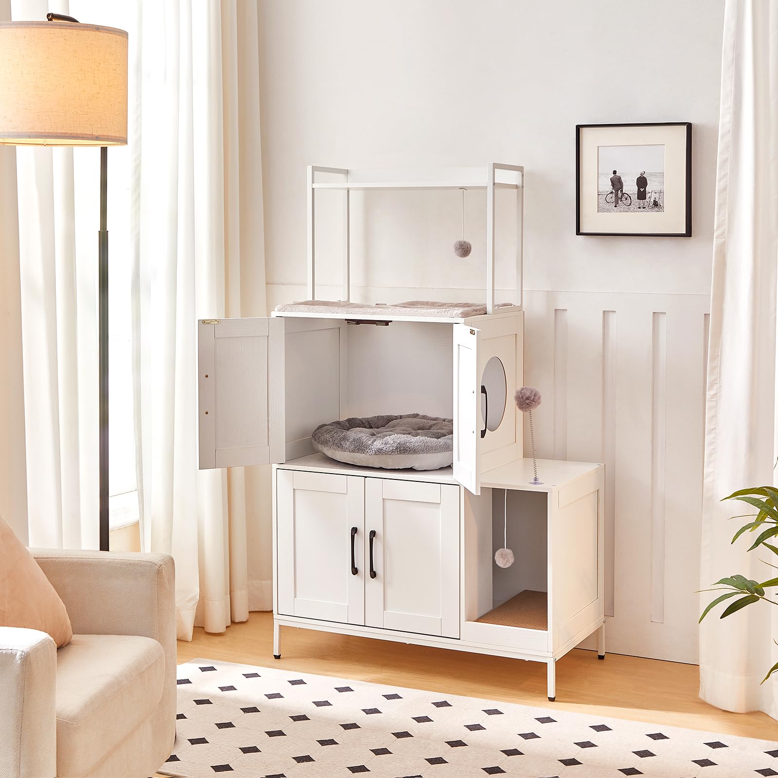 HOOBRO Maison de Toilettes pour Chats, Meuble pour Animaux avec Rangement et Étagère, avec 2 Boules en Peluche Suspendues et 1 Balle de Jeu, Litière pour Chats d'Intérieur, Blanc EWT78MW01