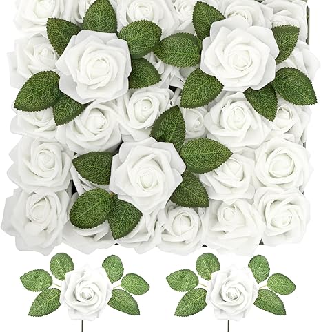 Amazon Com 人造花 60 件白色玫瑰真實造型假花泡沫花帶莖diy 婚禮花束蛋糕花卉嬰兒淋浴中心花卉佈置派對桌居家裝飾 居家與廚房