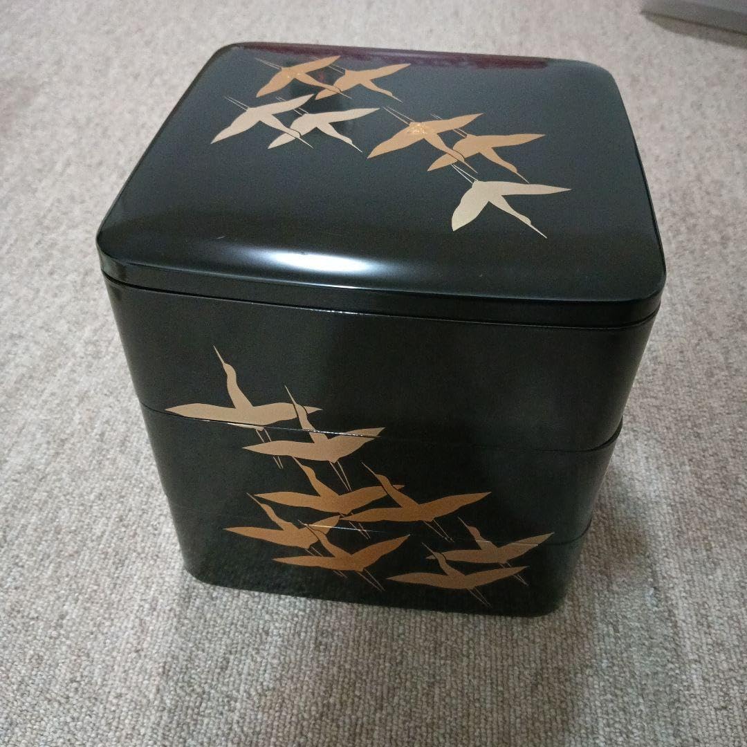 酒井漆器 三段重箱 黒地 金色鶴模様 約19.5cm