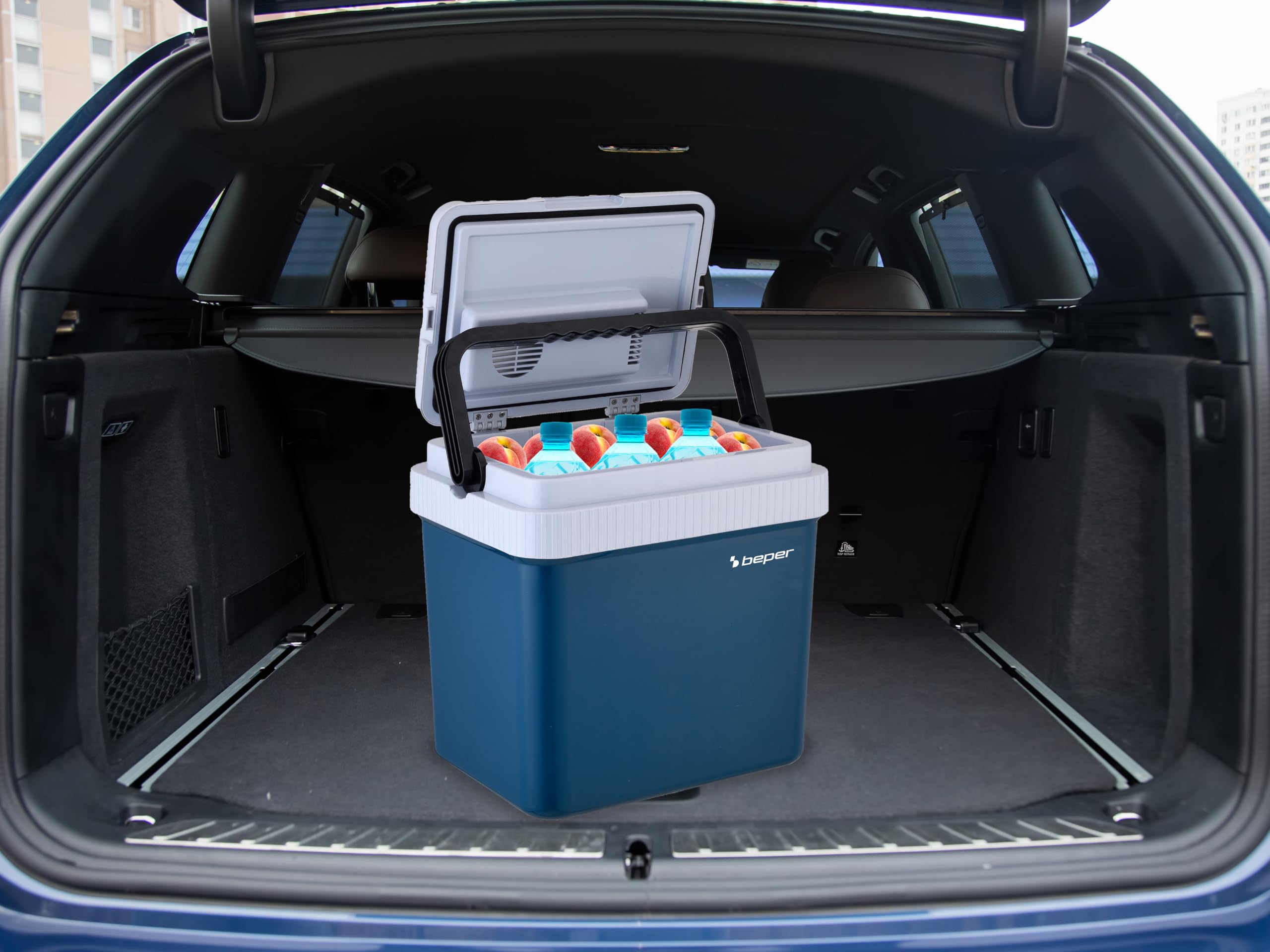BEPERP P102CON300 Tragbarer elektrischer Kühlschrank, 24 Liter, Kühlen und Heizen, 12-V-Autosteckdose und Wandsteckdose, Mini-Kühlschrank, Weiß/Rot, 40,2 x 30,6 x 46 cm