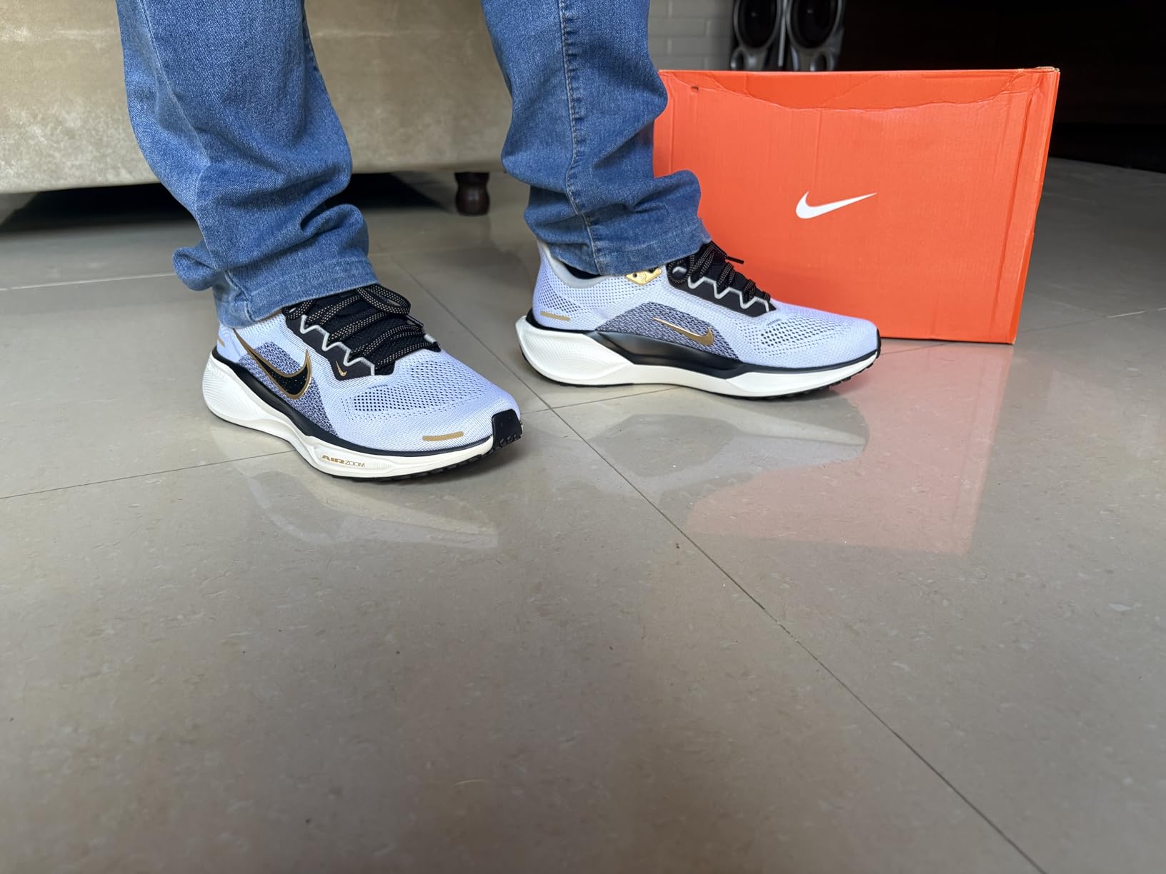 nike pegasus with jeans