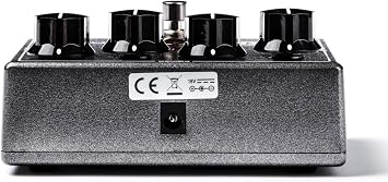 MXR M117R Flanger Guitar Effects Pedal Bundle with 4 MXR Right Angle Patch Cables
