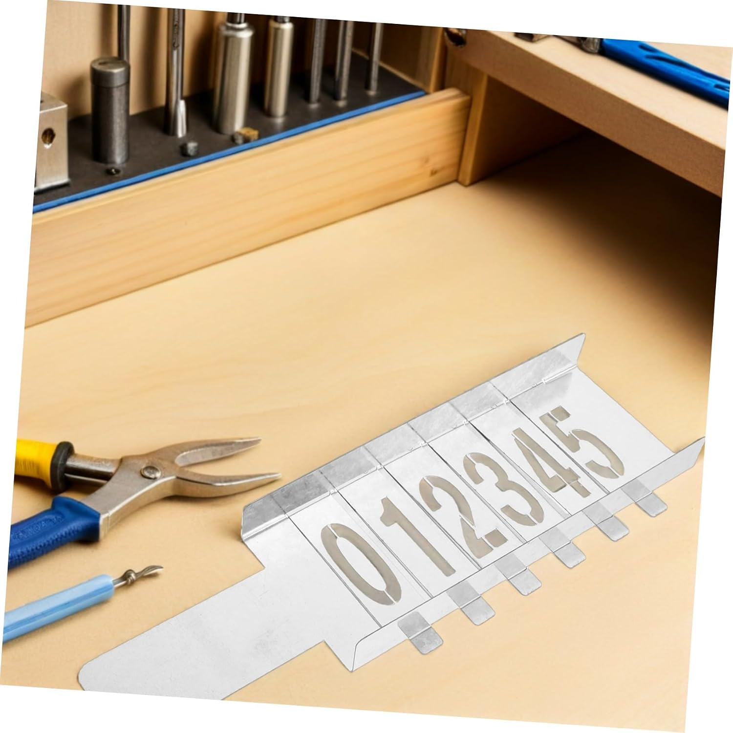PRETYZOOM Metal Number Stencils for Spray Paint with 6-Slot Galvanized Holder, Reusable Hollow-Out Number Templates 0-9, Painting Stencils for Mailboxes and Craft Projects