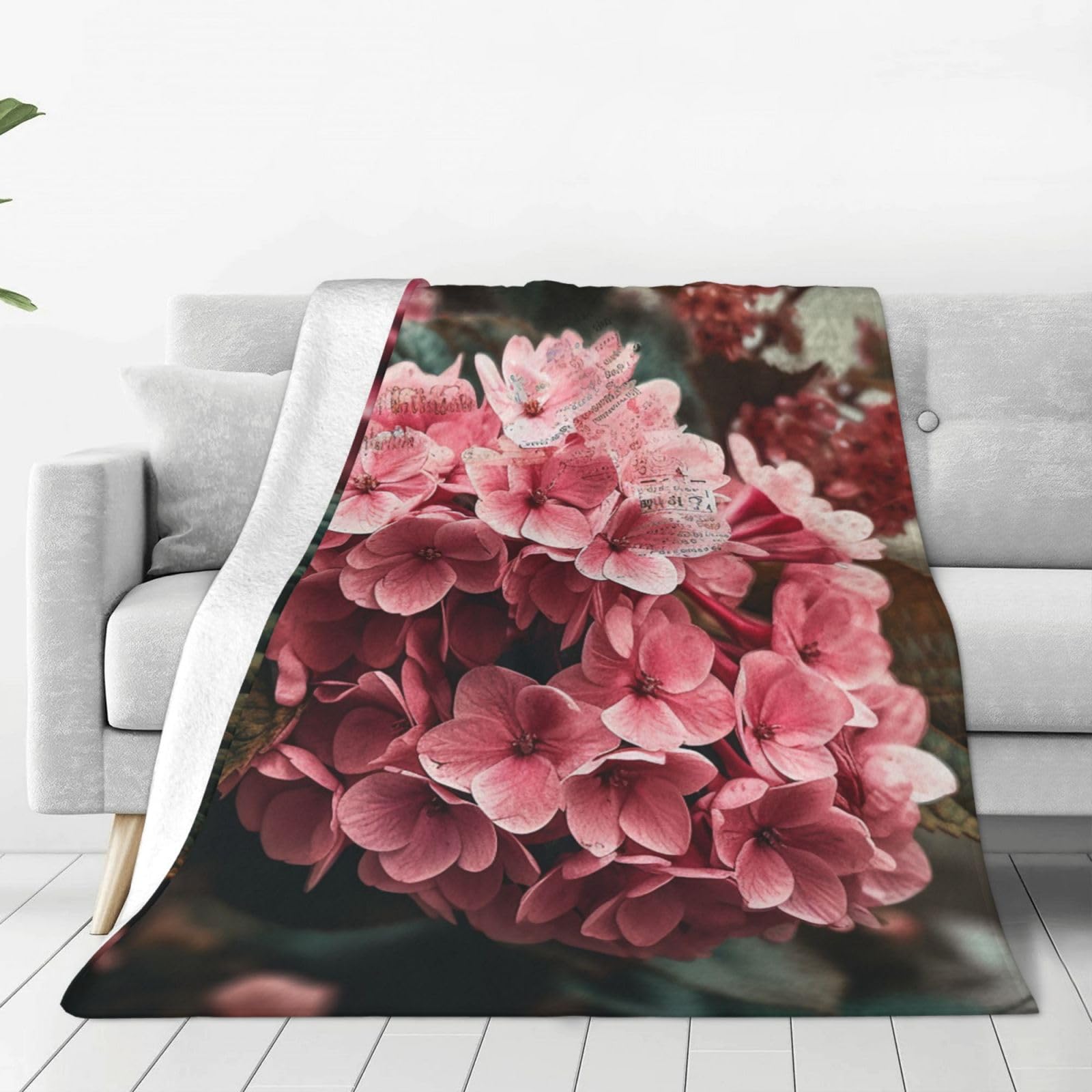 Flowers Throw Blanket for Couch, Plush Fuzzy Soft Flannel Blankets and Throws for Sofa, 40"x30" Bed Blankets for Travel Camping Chair, All Season Warm Fleece Blanket