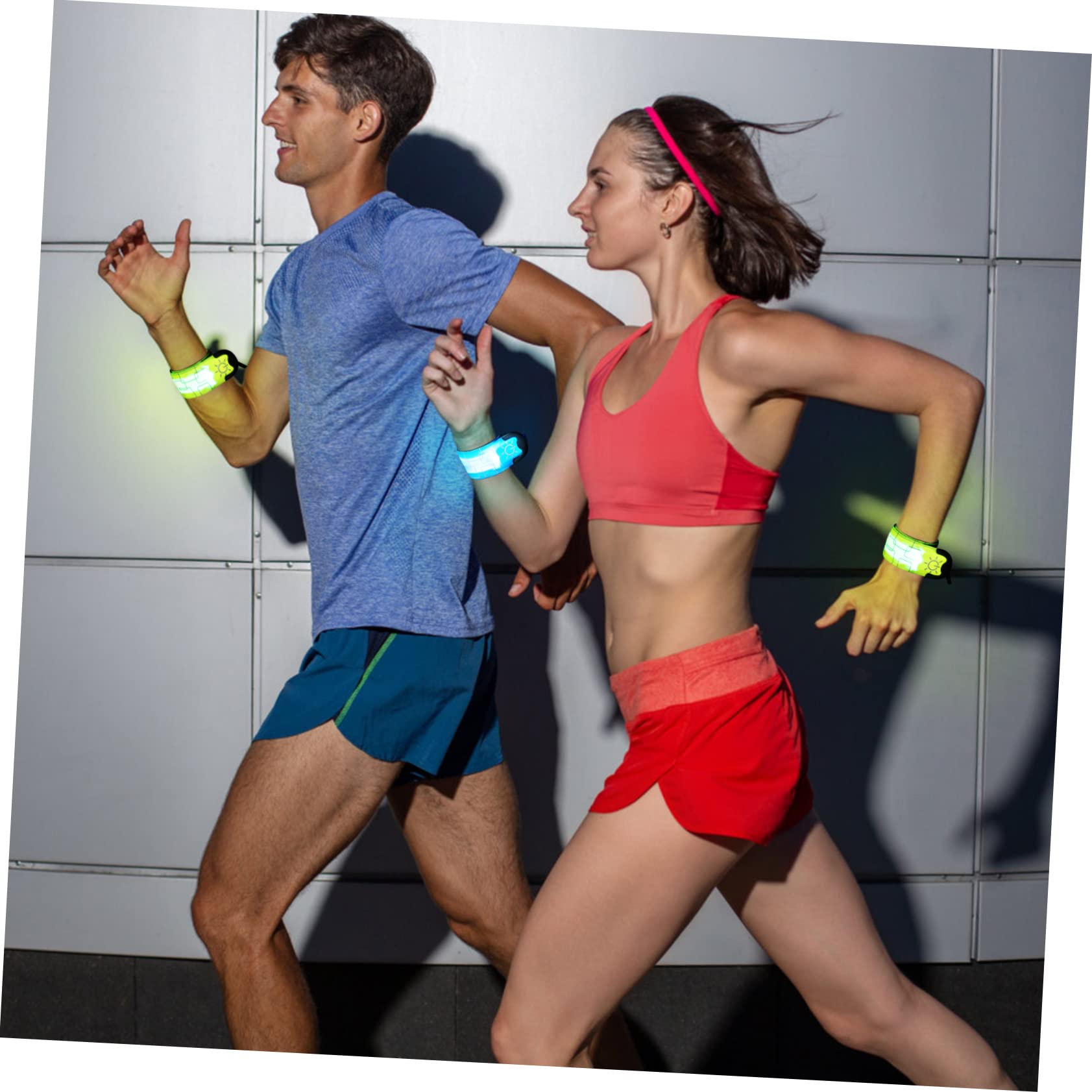 VANZACK Bracelets Lumineux à LED avec 3 Modes D'éclairage pour La Course de Nuit Le Cyclisme La Marche Et La Sécurité