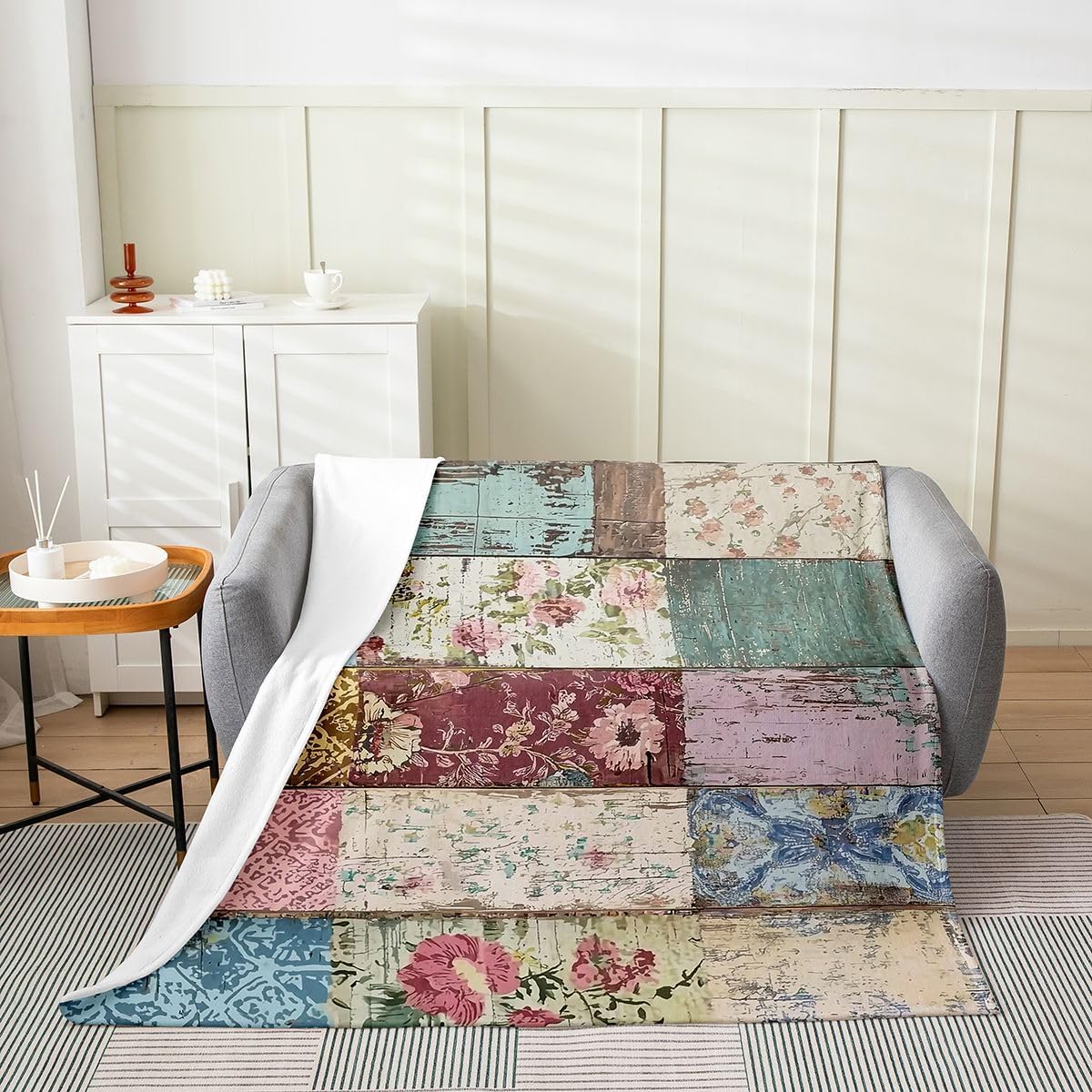 Erosebridal Farmhouse Flower Fuzzy Plush Throw Vintage Wooden Floral Fleece Blanket Rustic Patchwork Board Flannel Blanket for Kids Boys Girls,Country Aesthetics Decor for Bed Couch Baby 30"x40"