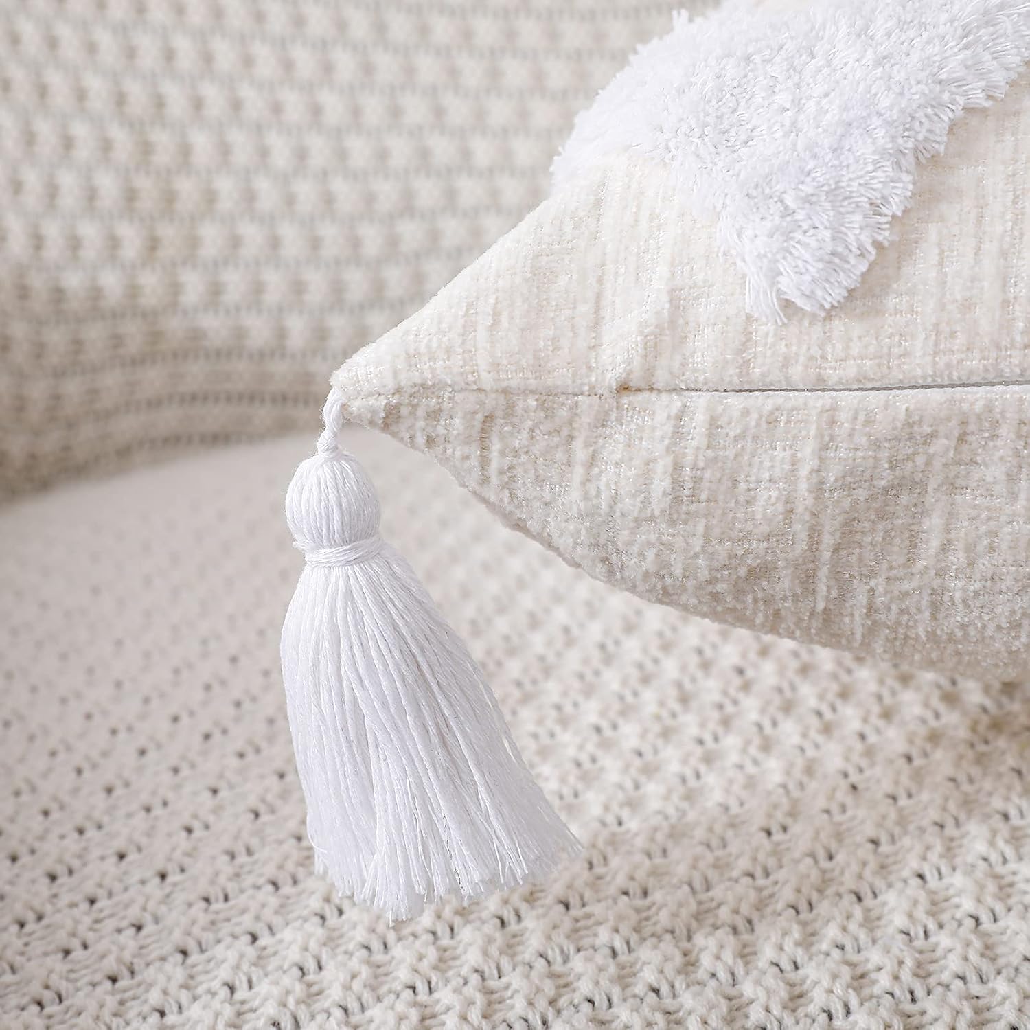 PANOD Boho White Tufted Throw Pillow Covers with Tassel 24x24 inch,Soft Cream Chenille Decorative Square Cushion Case Pillowcase for Couch Sofa Bedroom Living Room Farmhouse
