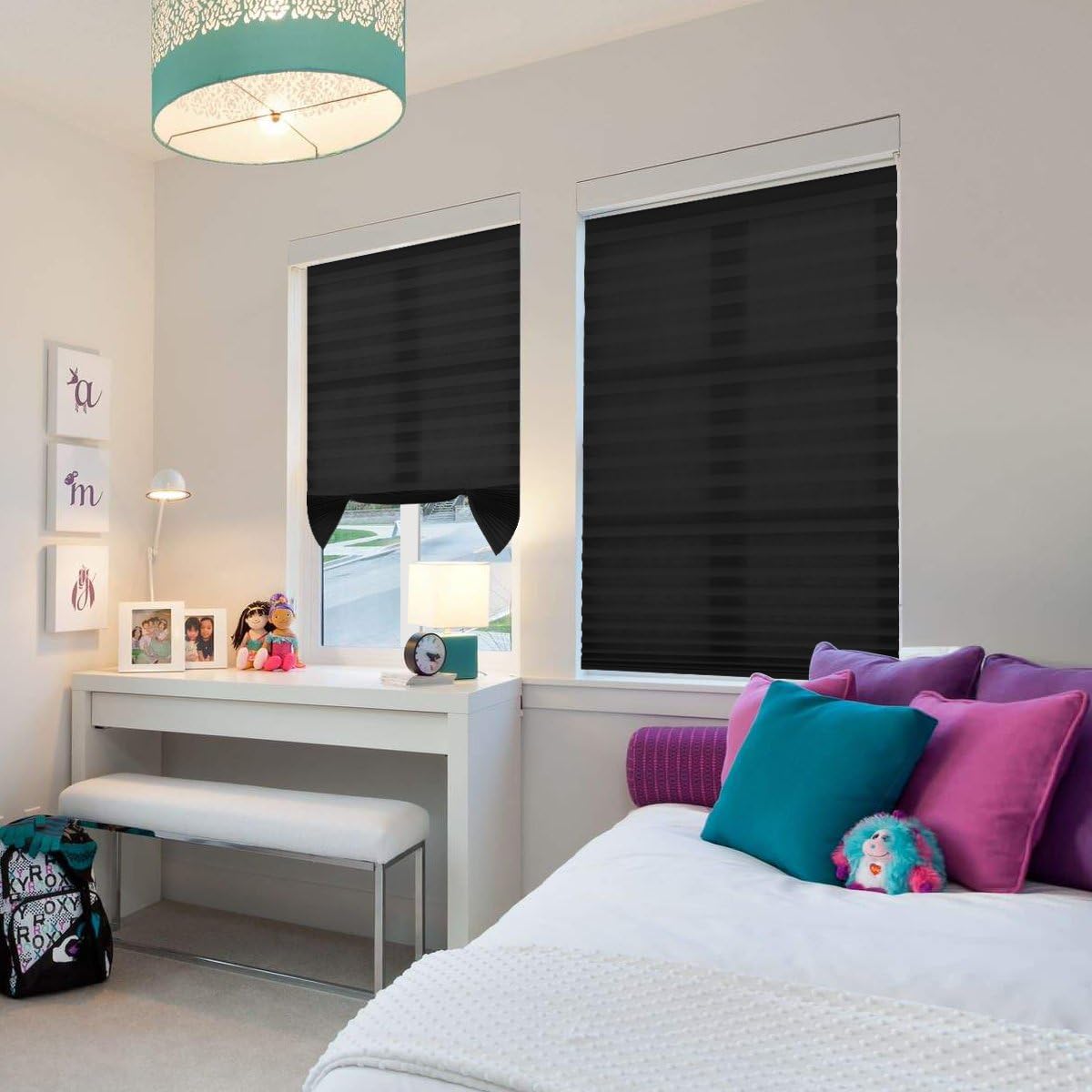 black blinds for bedroom