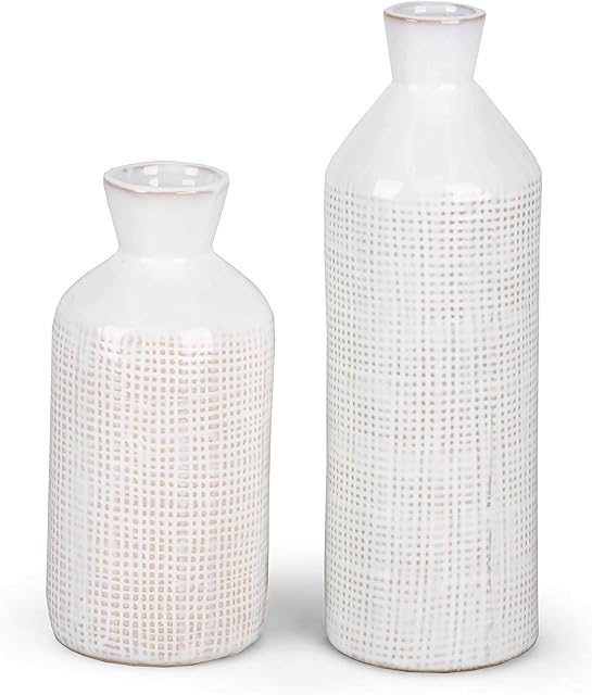 TERESA'S COLLECTIONS White Ceramic Vase for Flowers Set of 2, Decorative Vintage Stoneware Vases for Pampas Grass, Farmhouse Rustic Vase for Living Room, Bedroom and Mantel, 18.3cm & 24.8cm Tall